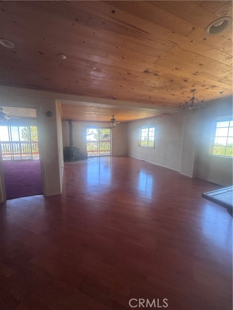 Running Springs, California, 92382, United States, 4 Bedrooms Bedrooms, ,4 BathroomsBathrooms,Residential,For Sale,1935965