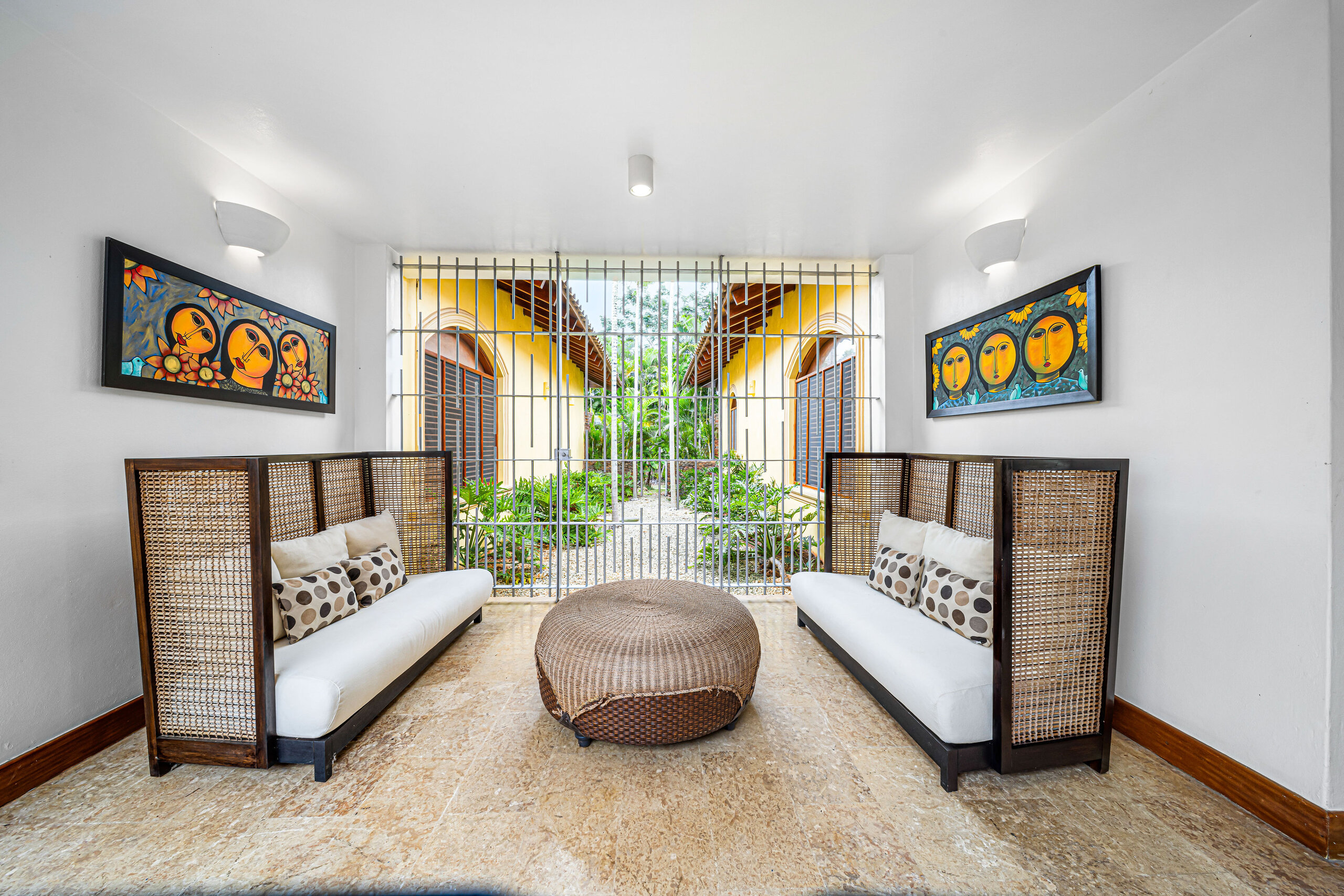  Punta Aguila 54 :  Large One-Level Corner Villa Overlooking the Lake and Teeth - 物件實景