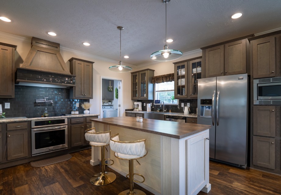 Nichols, South Carolina, 29581, United States, 4 Bedrooms Bedrooms, ,2 BathroomsBathrooms,Residential,For Sale,1983530