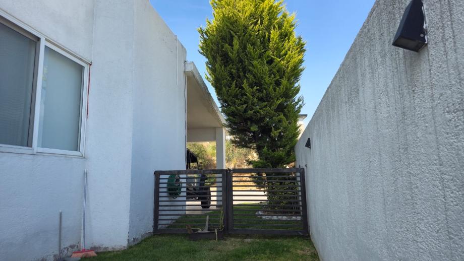 Atizapán de Zaragoza, Estado de méxico, 52938, Mexico, 4 Bedrooms Bedrooms, ,4 BathroomsBathrooms,Residential,For Sale,2002088