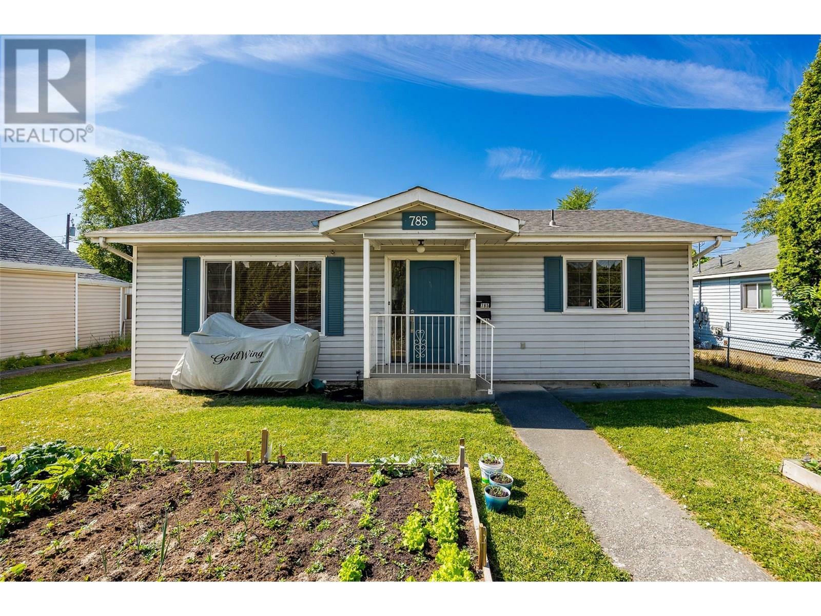 KELOWNA, British Columbia, V1Y 7C9, CA, 2 Bedrooms Bedrooms, ,2 BathroomsBathrooms,Residential,For Sale,1874536