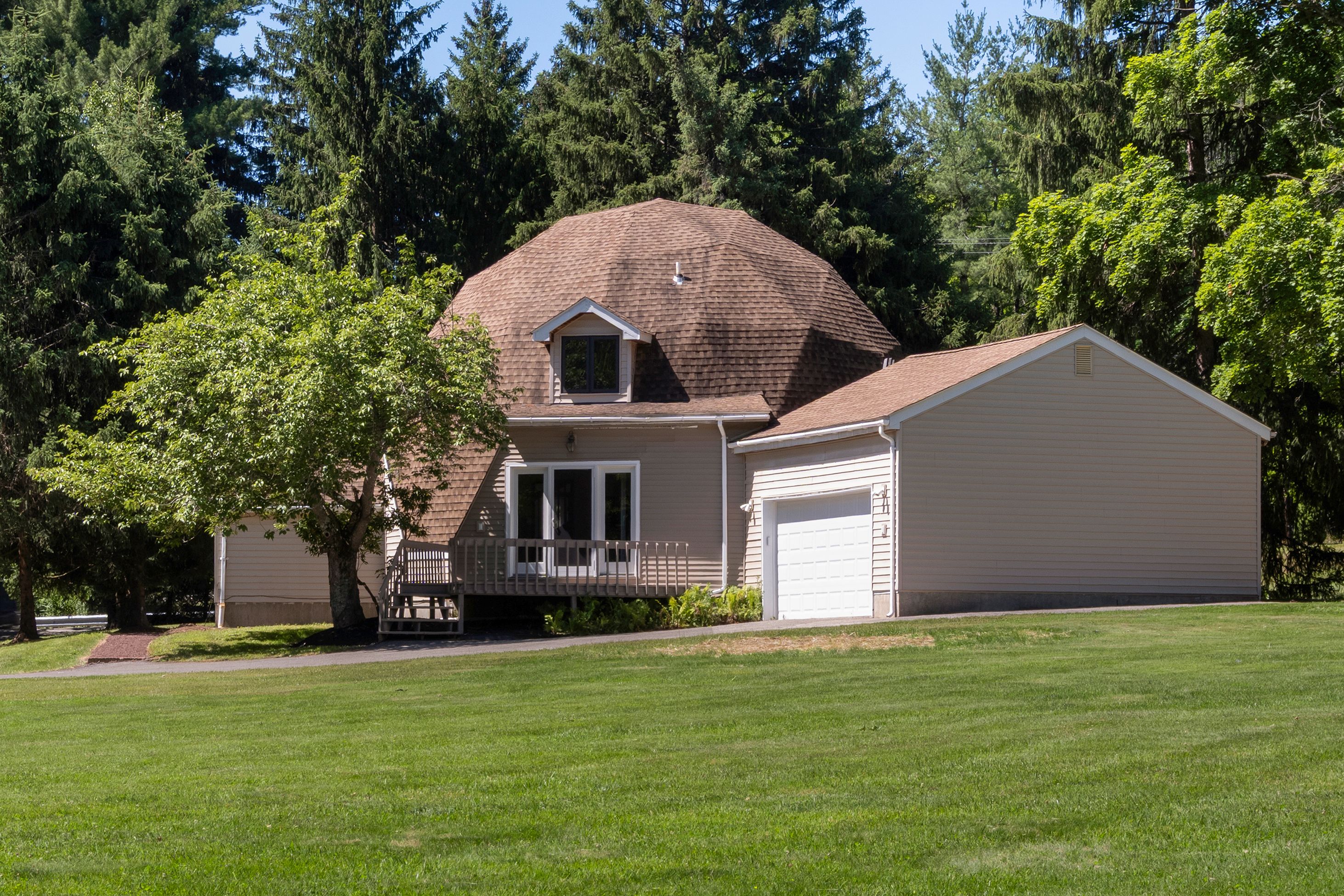  A Rare Geodesic Dome House with Room to Grow - 物件實景