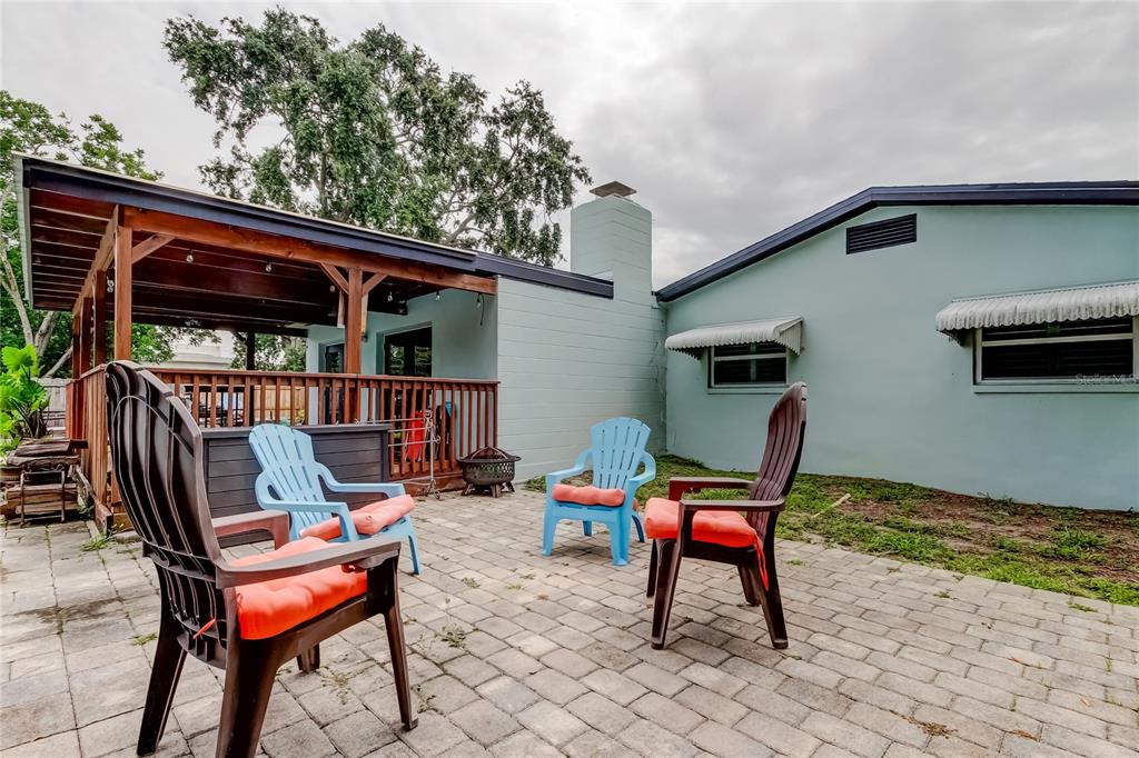 St Petersburg, Florida, 33710, United States, 3 Bedrooms Bedrooms, ,2 BathroomsBathrooms,Residential,For Sale,1877188