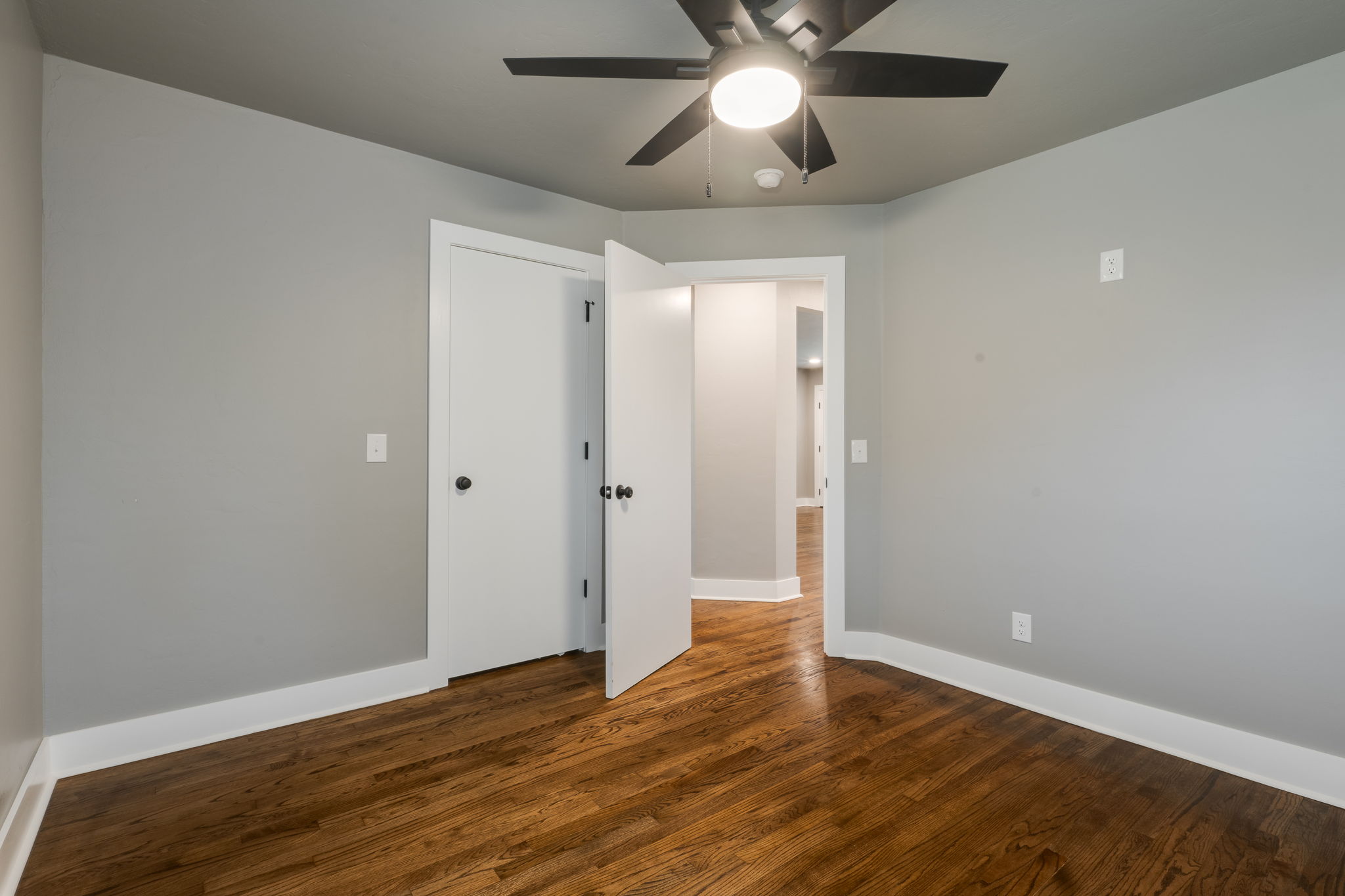  2000 Andover Court, The Village, OK 73120 - 物件實景