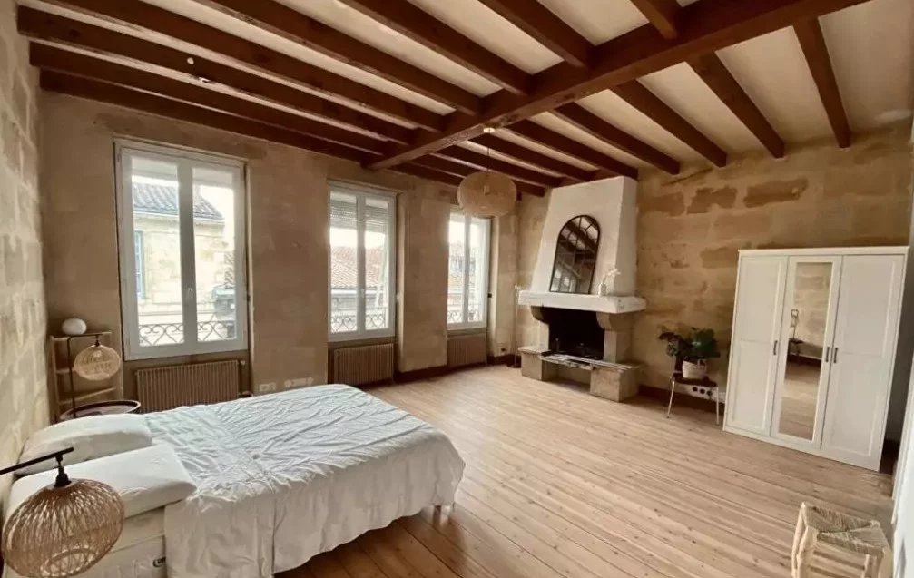 Bordeaux, New Aquitaine, 33000, FR, 5 Bedrooms Bedrooms, ,1 BathroomBathrooms,Residential,For Sale,1778999
