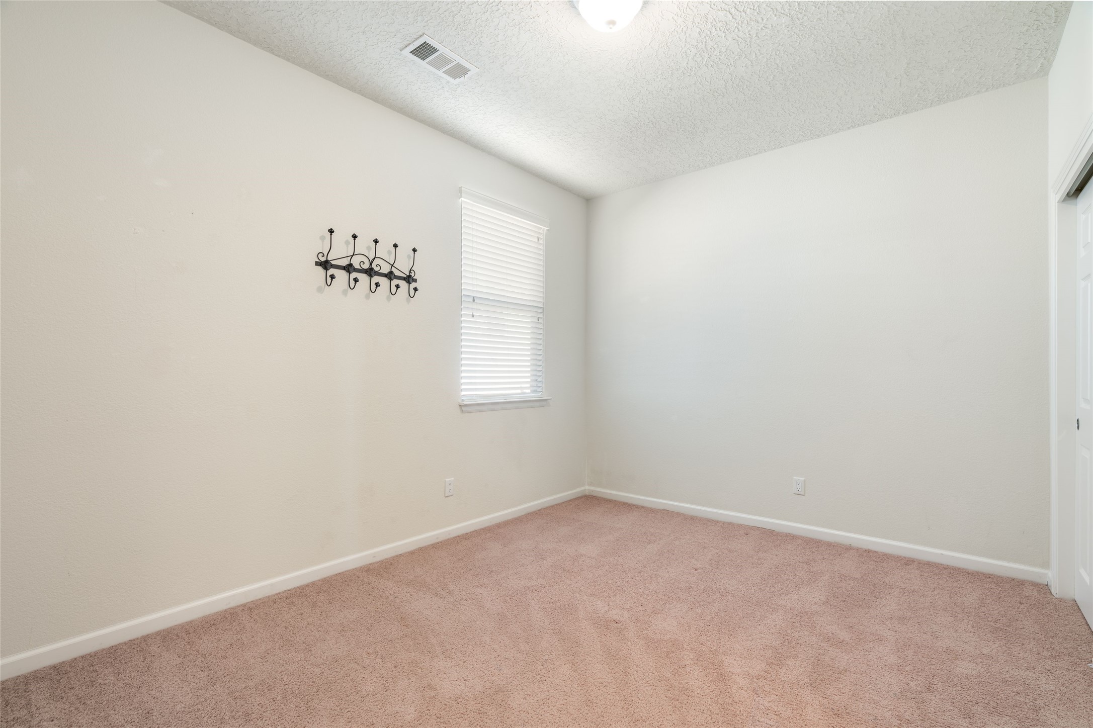  4010 Sierra Alta Ave NE - 物件實景