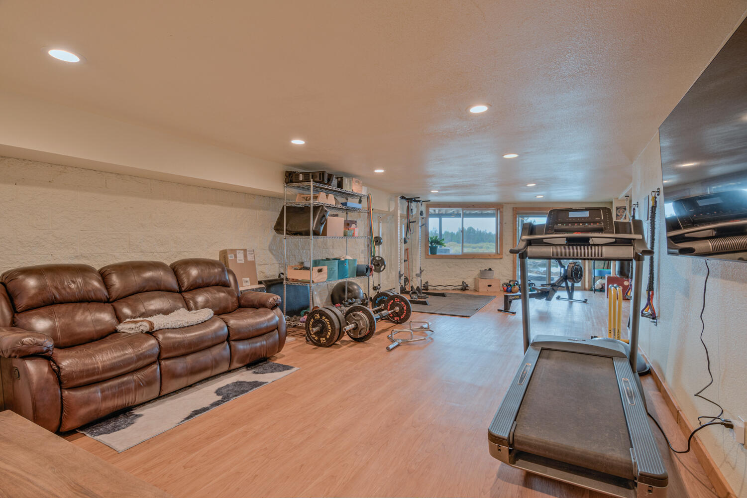 La Pine, Oregon, 97739, United States, 3 Bedrooms Bedrooms, ,2 BathroomsBathrooms,Residential,For Sale,1976945