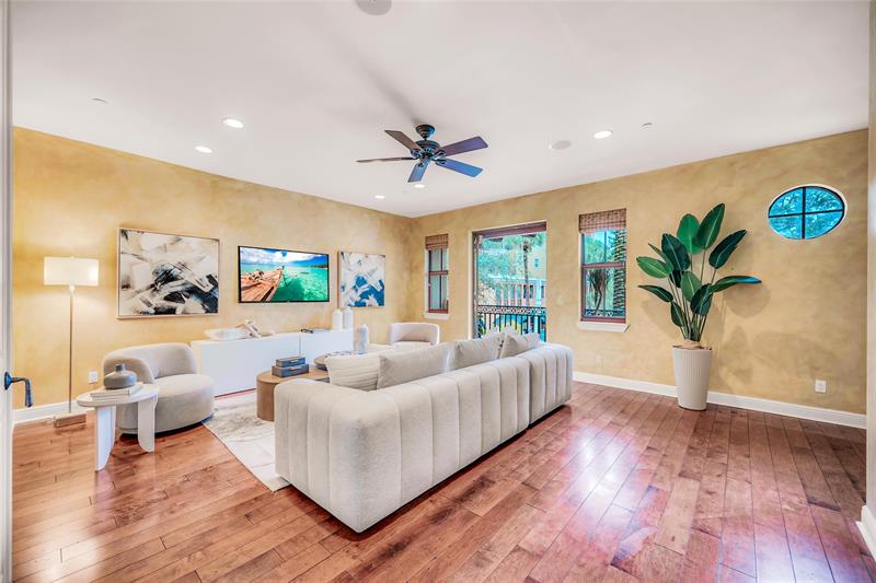 Fort Lauderdale, Florida, 33301, United States, 3 Bedrooms Bedrooms, ,4 BathroomsBathrooms,Residential,For Sale,1947110