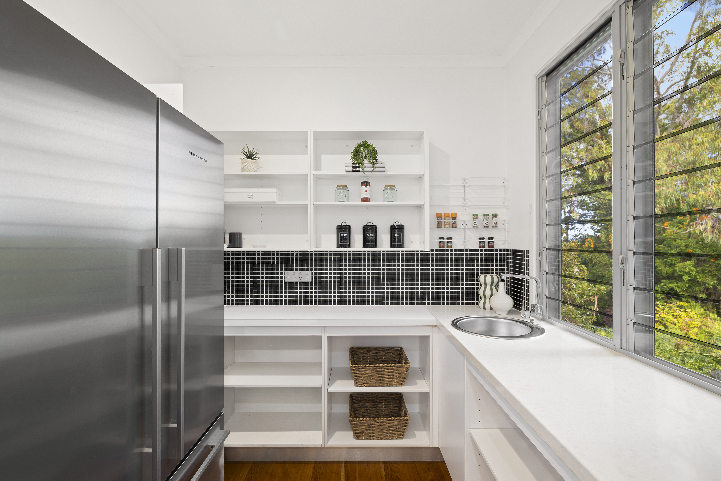  10 John Lesslie Court - 物件實景