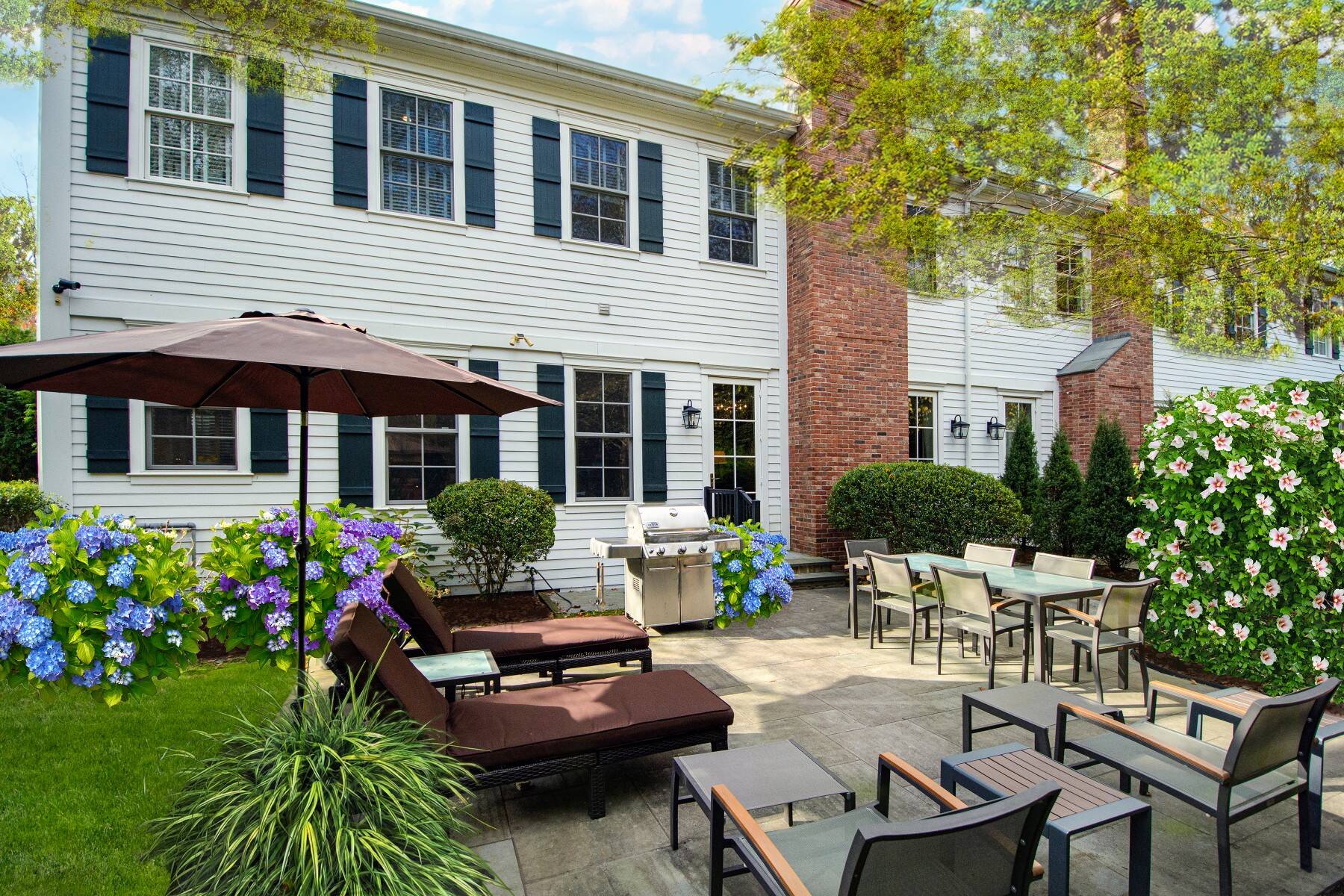 Southampton Village Designer