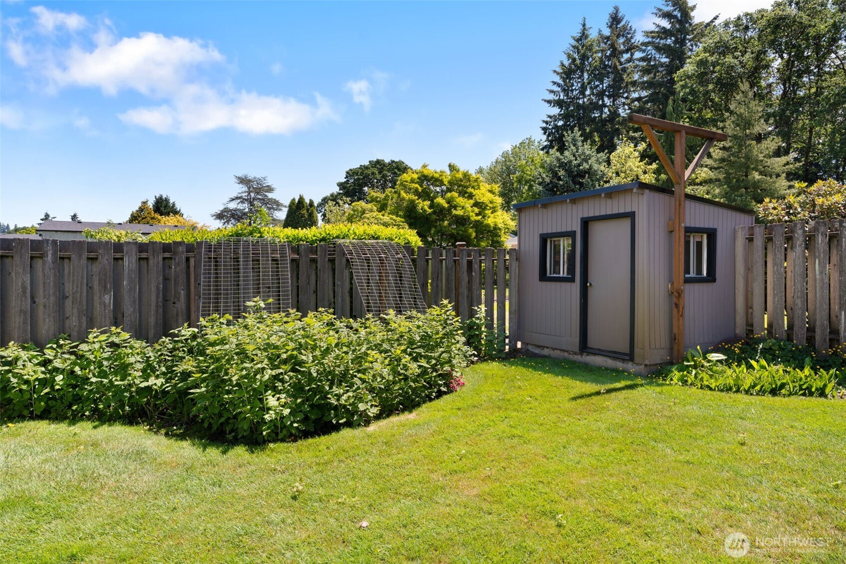 Chehalis, Washington, 98532, United States, 4 Bedrooms Bedrooms, ,3 BathroomsBathrooms,Residential,For Sale,2049062