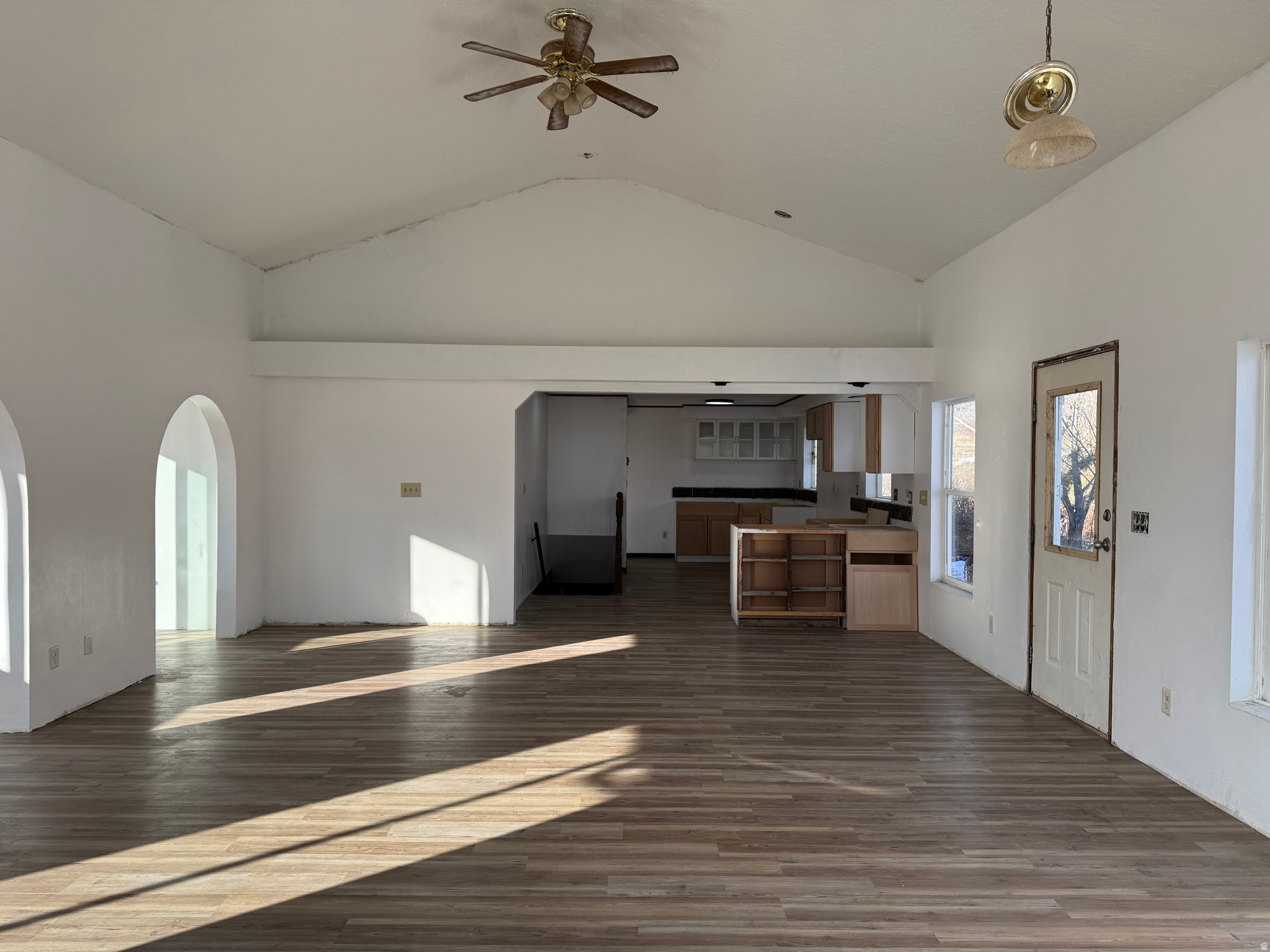 Eden, Utah, 84310, United States, 2 Bedrooms Bedrooms, ,1 BathroomBathrooms,Residential,For Sale,2001672