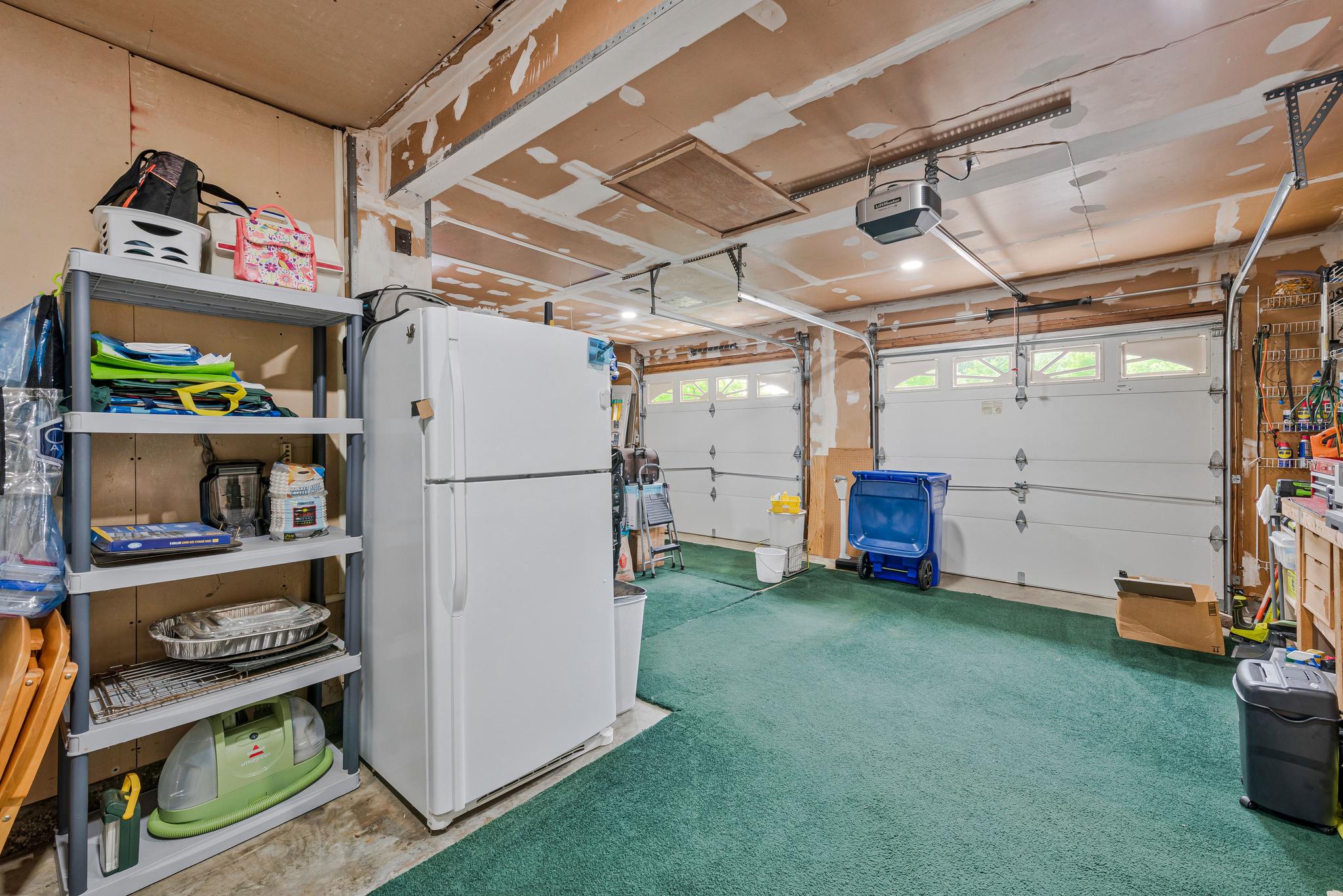 Bowie, Maryland, 20716, United States, 4 Bedrooms Bedrooms, ,2 BathroomsBathrooms,Residential,For Sale,2048193