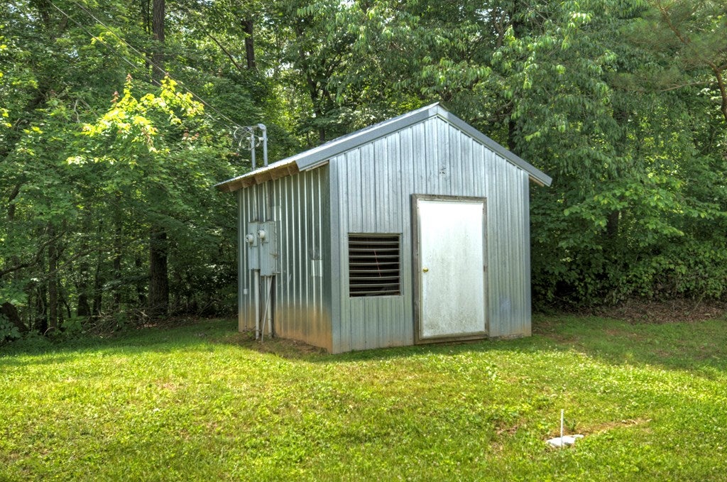 Talking Rock, Georgia, 30175, United States, 5 Bedrooms Bedrooms, ,4 BathroomsBathrooms,Residential,For Sale,1848832