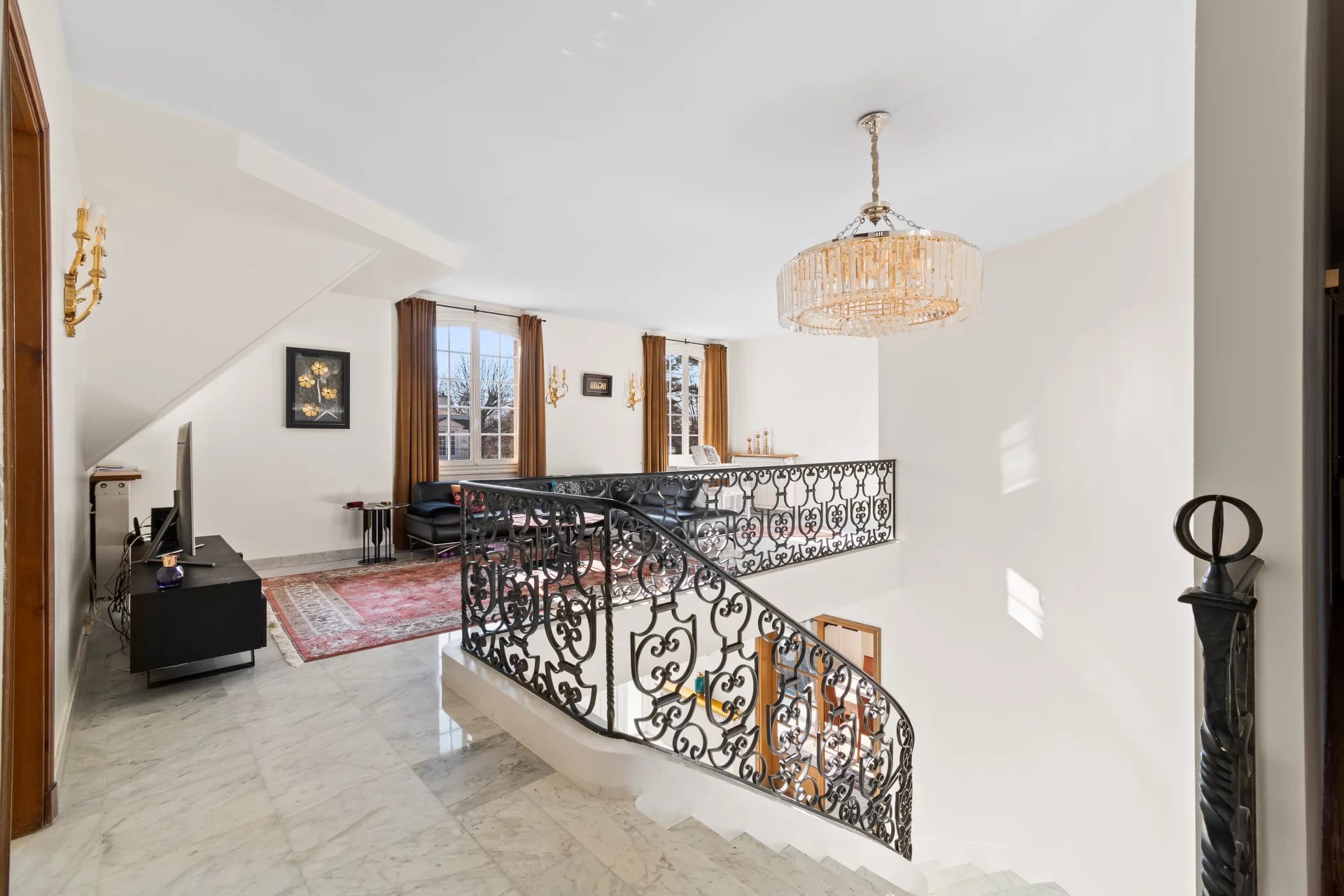 Le Vésinet, Île-de-France, 78110, FR, 9 Bedrooms Bedrooms, ,6 BathroomsBathrooms,Residential,For Sale,1994556