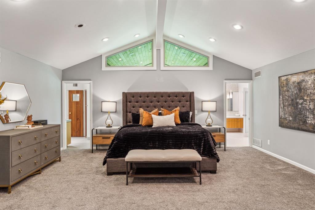 Dallas, Texas, 75229, United States, 5 Bedrooms Bedrooms, ,7 BathroomsBathrooms,Residential,For Sale,1821144
