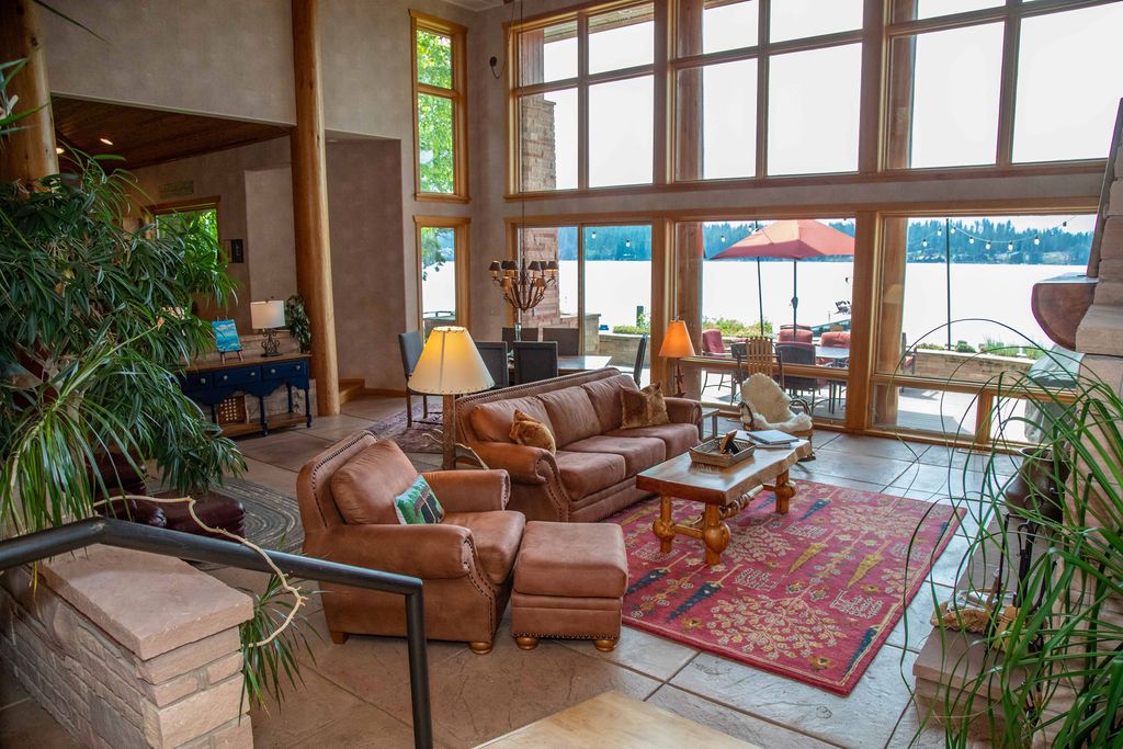 Hope, Idaho, 83836, United States, 3 Bedrooms Bedrooms, ,3 BathroomsBathrooms,Residential,For Sale,1975578