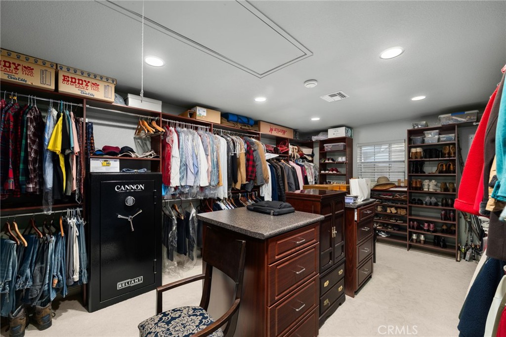 Upland, California, 91784, United States, 4 Bedrooms Bedrooms, ,3 BathroomsBathrooms,Residential,For Sale,2008510