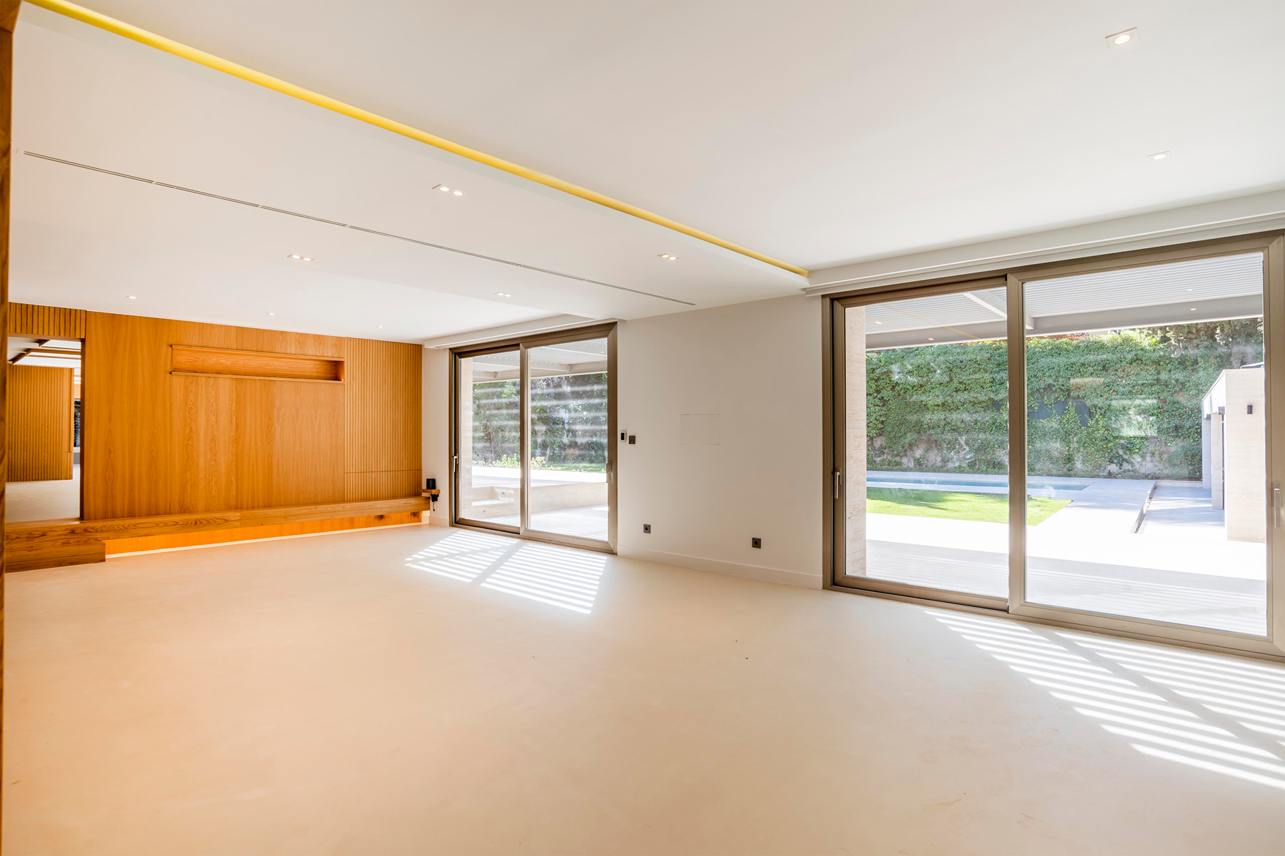  Contemporary villa with exceptional privacy in La Moraleja - 物件實景