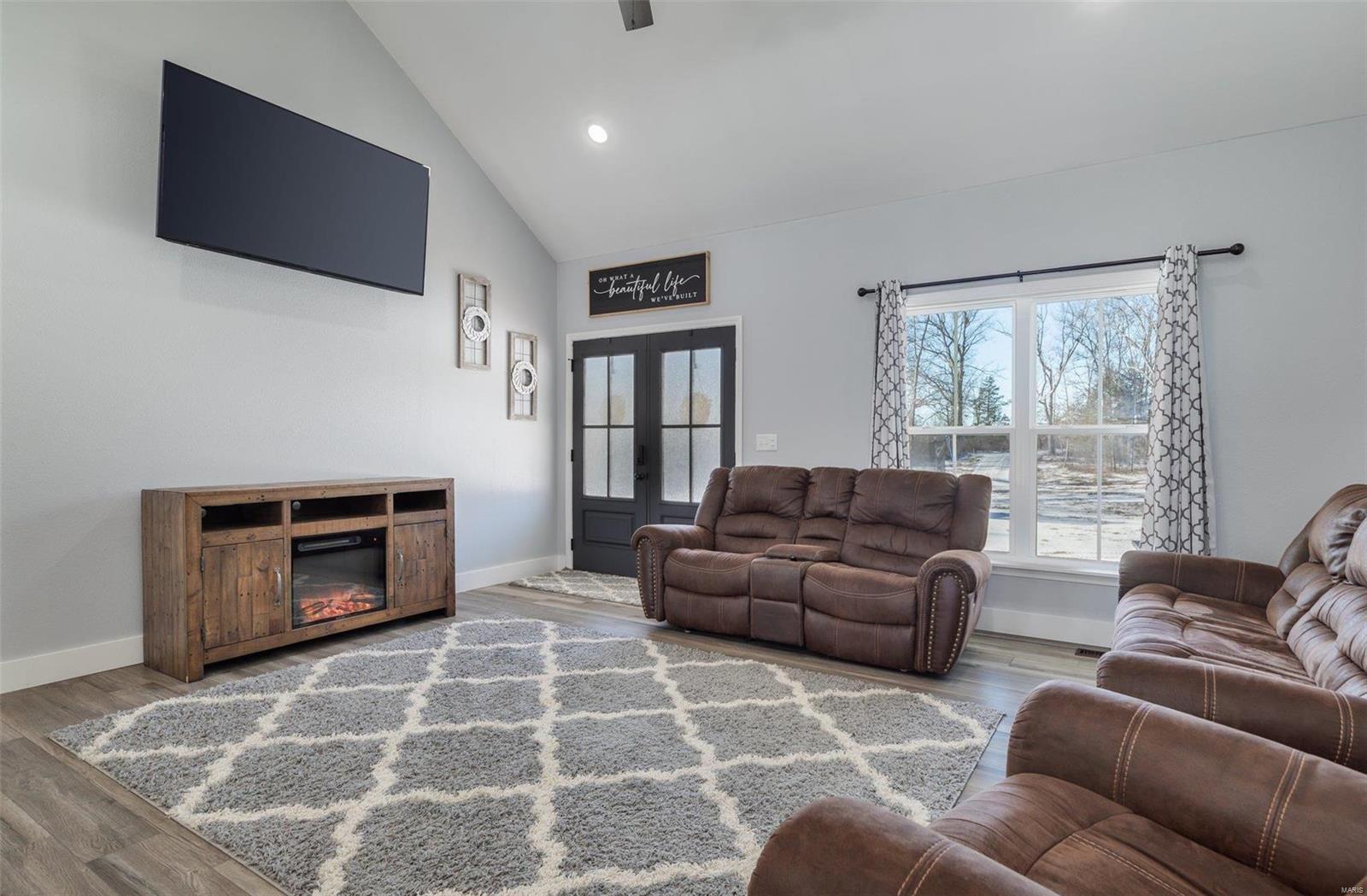 16 Chestnut Crossing, Farmington, Missouri, 63640, United States, 4 Bedrooms Bedrooms, ,3 BathroomsBathrooms,Residential,For Sale,16 Chestnut Crossing,1610348