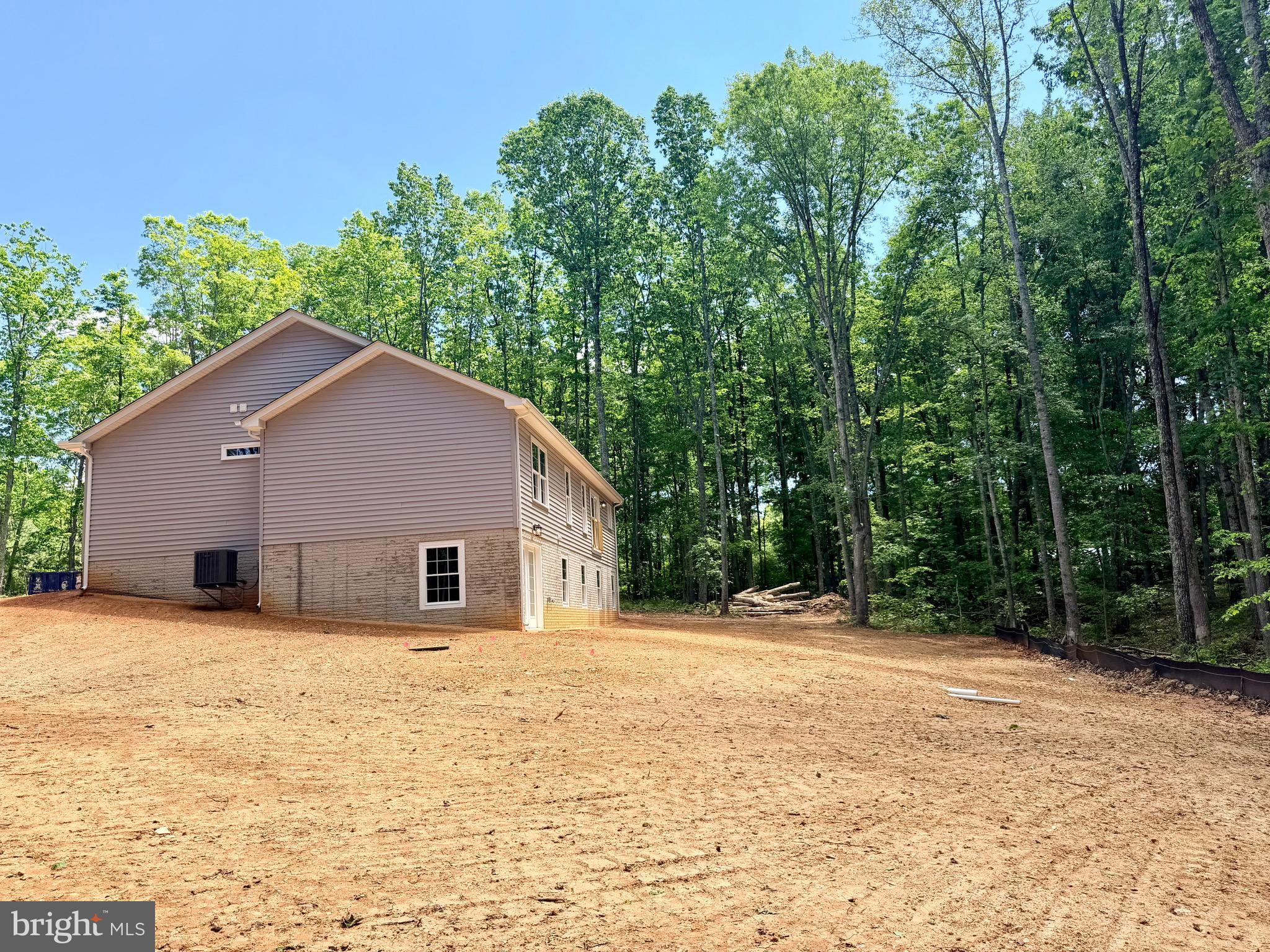 Unionville, Virginia, 22567, United States, 3 Bedrooms Bedrooms, ,2 BathroomsBathrooms,Residential,For Sale,1976687
