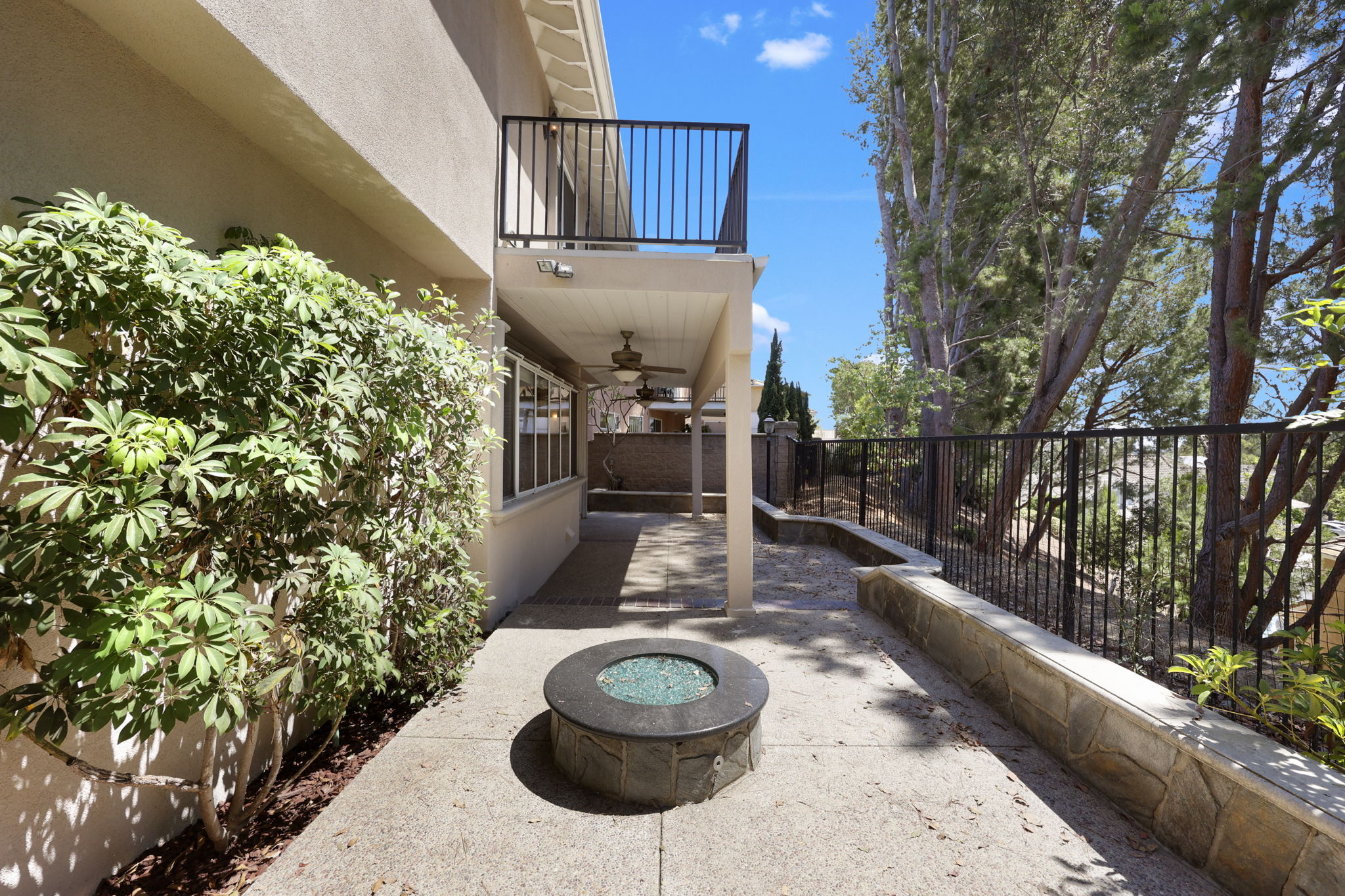 16246 Avenida San Miguel - 物件實景