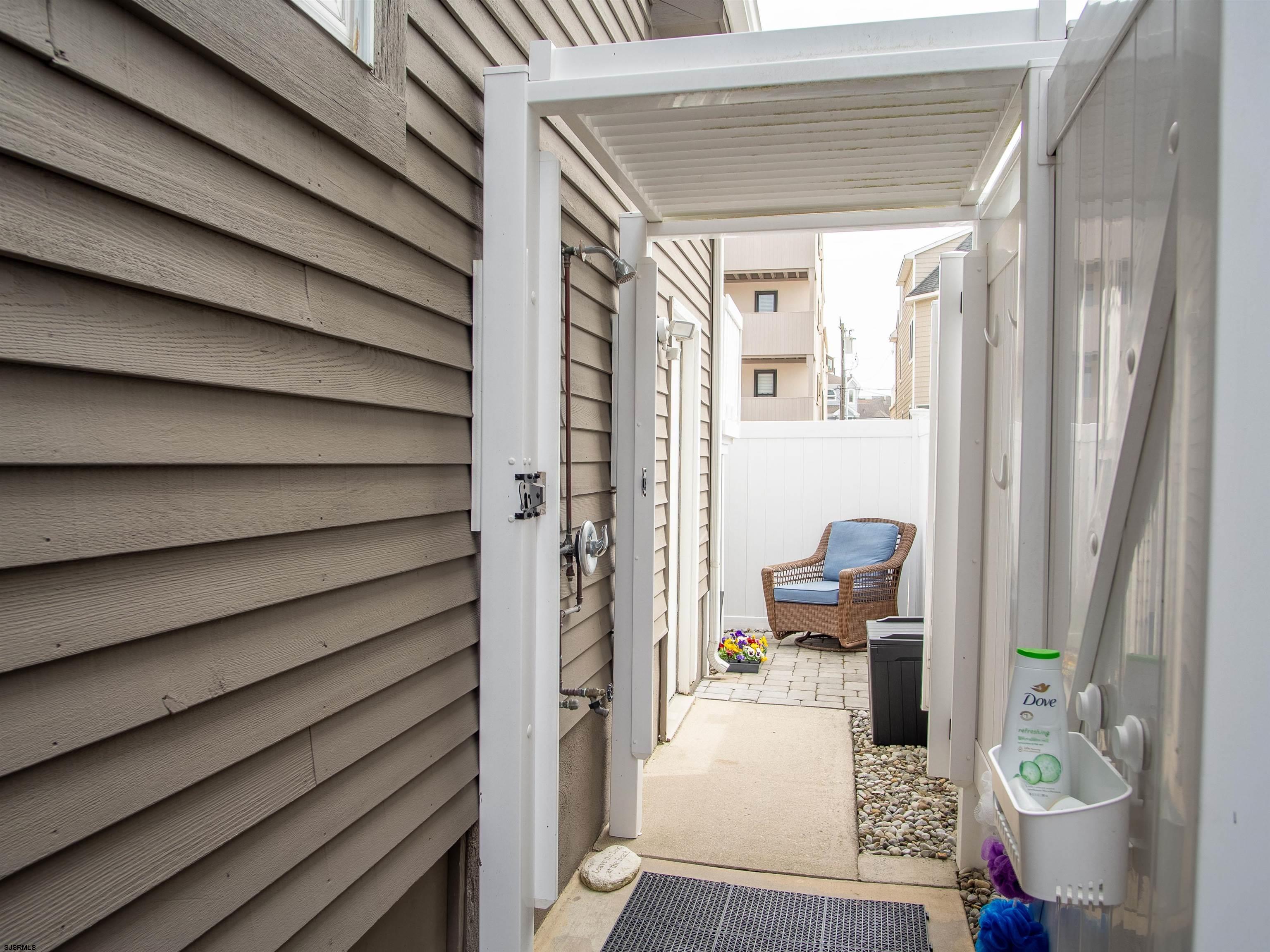 Longport, New Jersey, 08403, United States, 3 Bedrooms Bedrooms, ,3 BathroomsBathrooms,Residential,For Sale,1826457