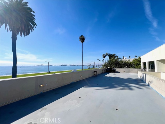 Long Beach, California, 90803, United States, 5 Bedrooms Bedrooms, ,6 BathroomsBathrooms,Residential,For Sale,1980358