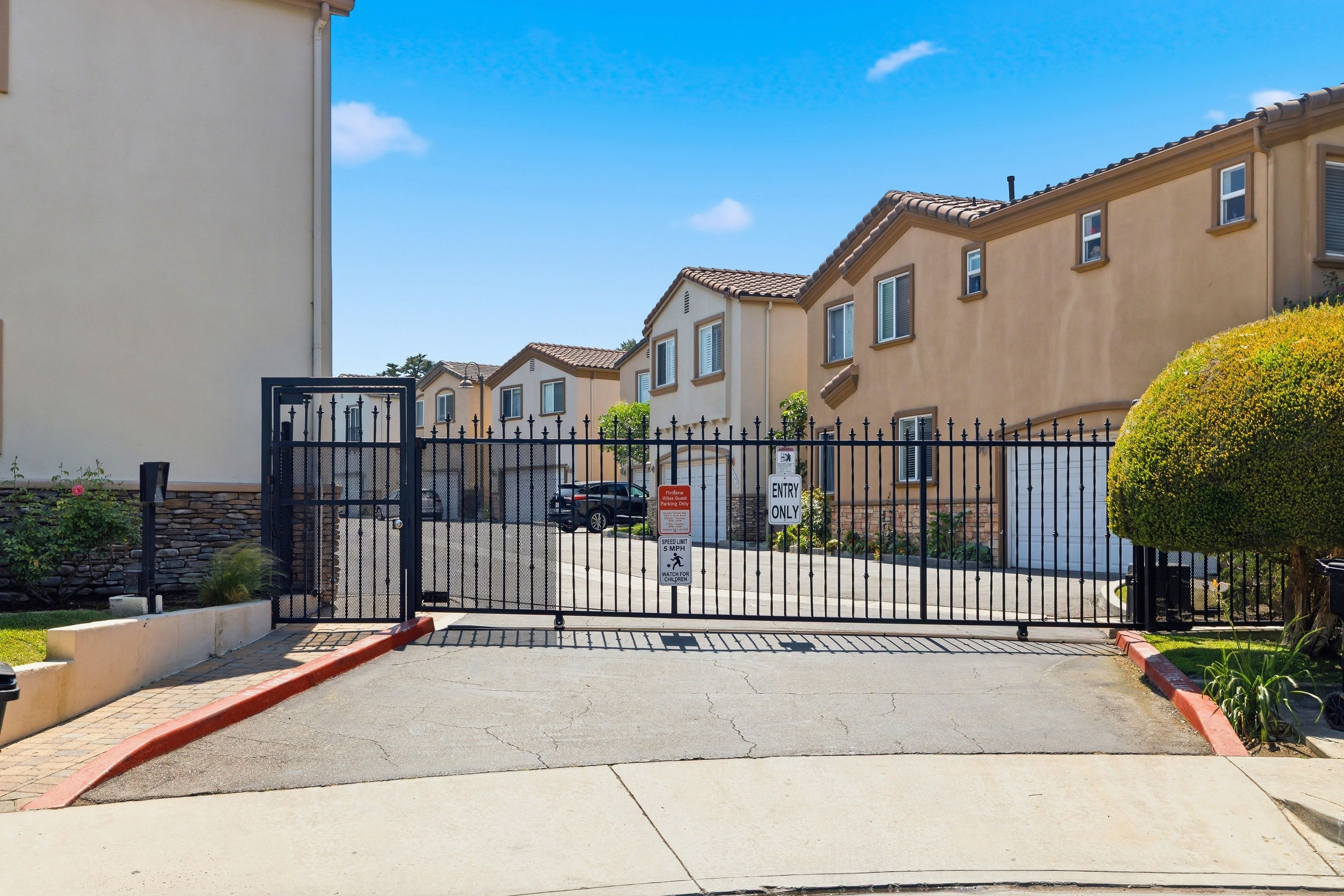  15614 Firmona Avenue, Lawndale, CA 90260 - 物件實景