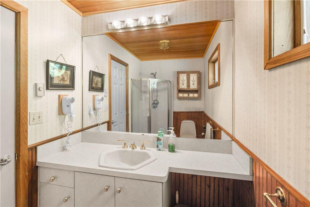 New Kingston, New York, 12459, United States, 2 Bedrooms Bedrooms, ,1 BathroomBathrooms,Residential,For Sale,1856509