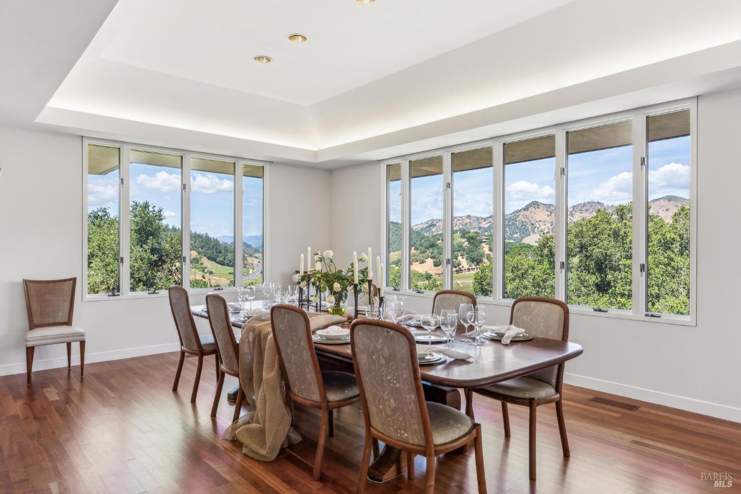 Napa, California, 94558, United States, 6 Bedrooms Bedrooms, ,8 BathroomsBathrooms,Residential,For Sale,1838690