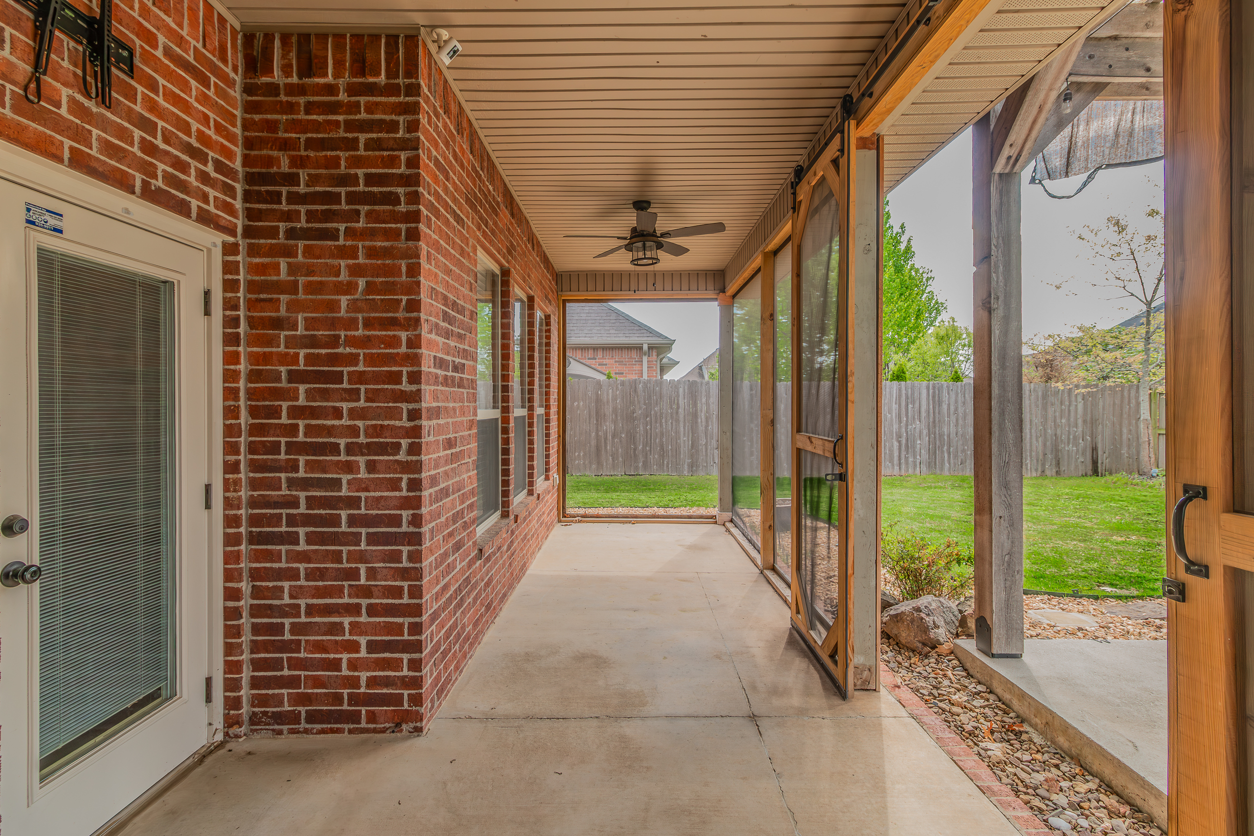  1407 SW Wisteria Ave., Bentonville, AR 72713 - 物件實景