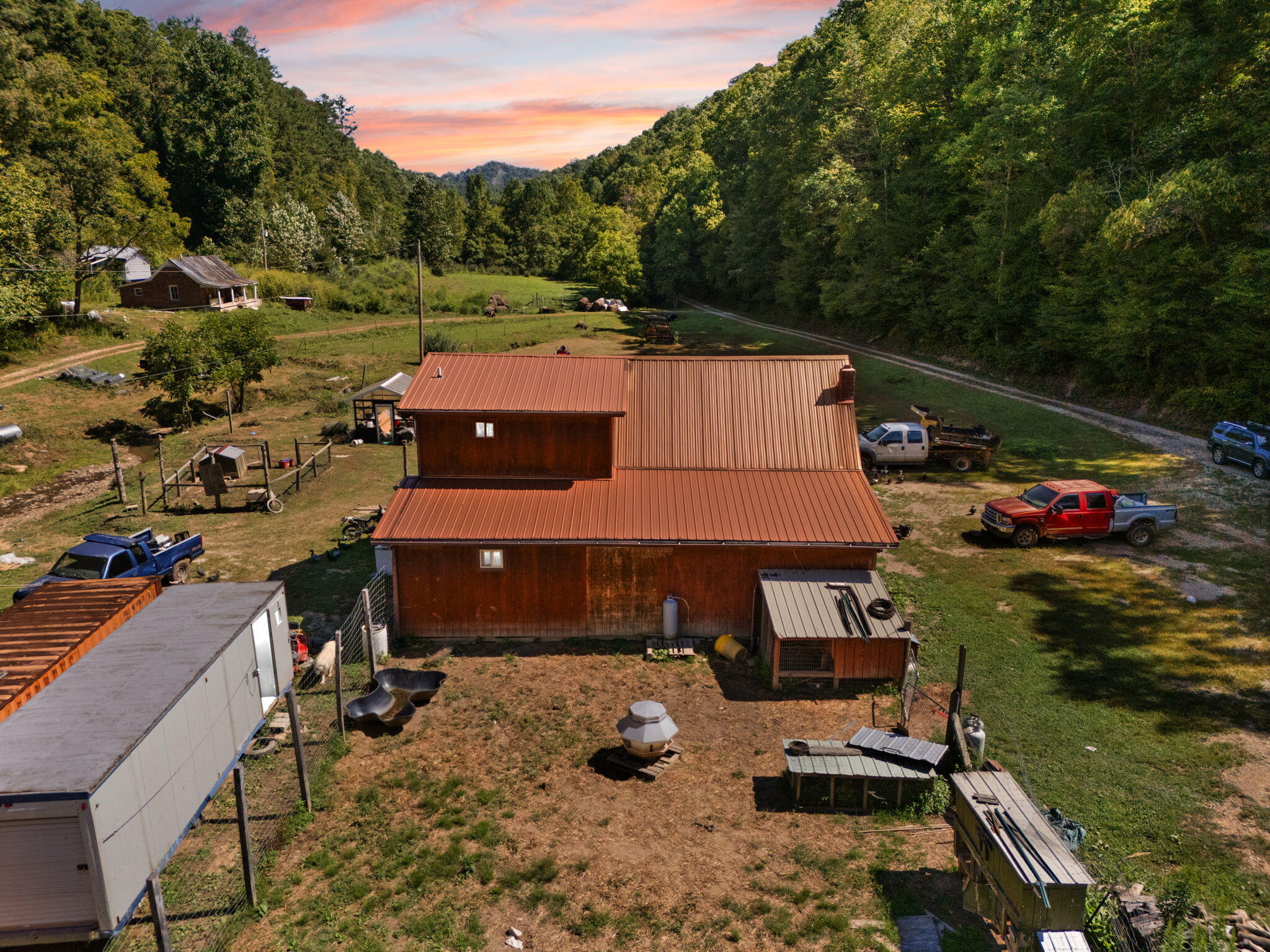 Sextons Creek, Kentucky, 40983, United States, 3 Bedrooms Bedrooms, ,2 BathroomsBathrooms,Residential,For Sale,1938834