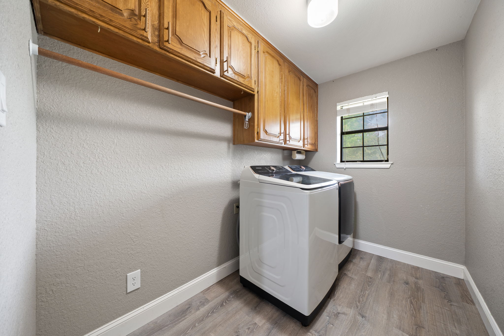  1814 Lakeridge Drive, Weatherford, TX, 76087 - 物件實景