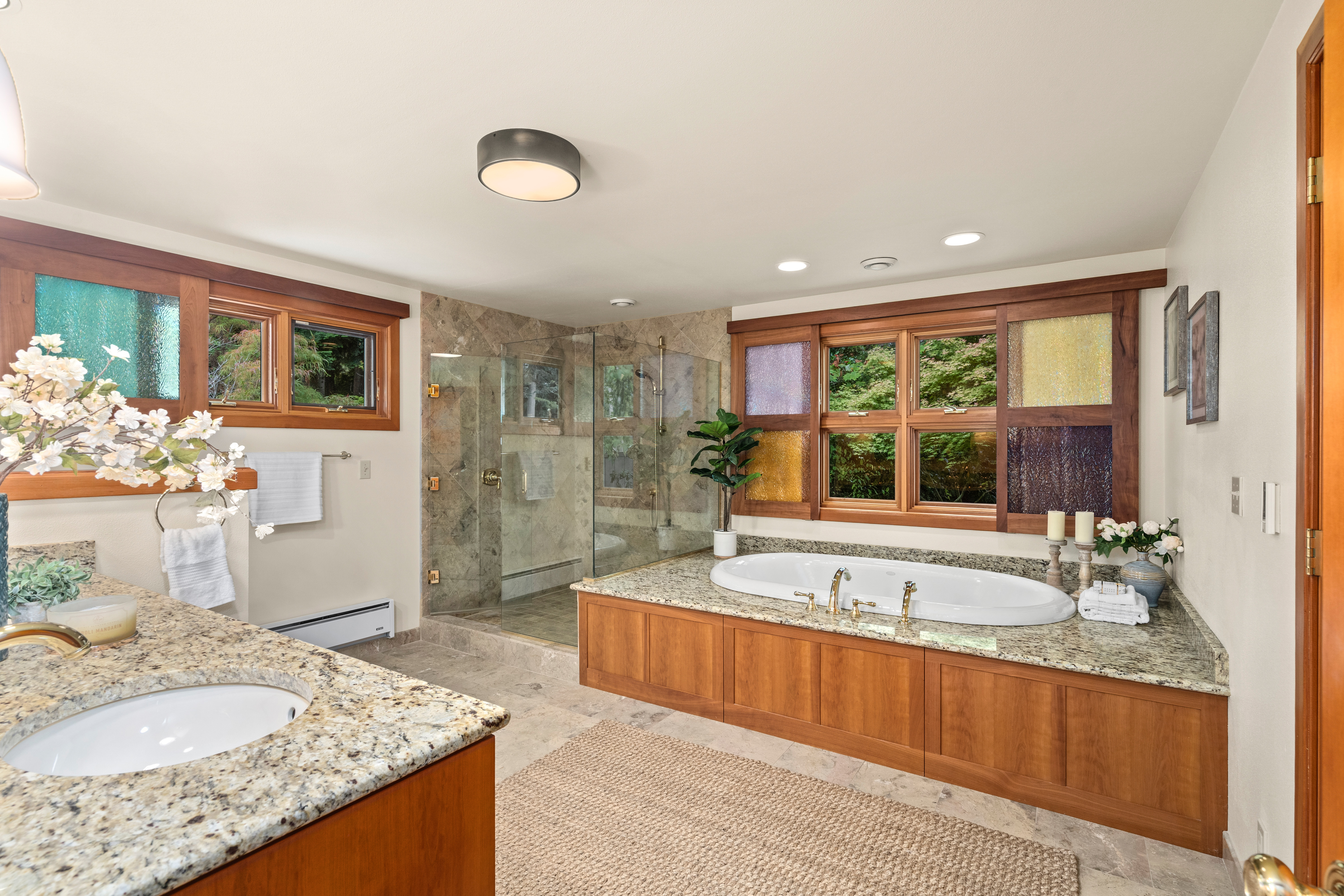  9796 NE Murden Cove Dr, Bainbridge Island, WA 98110 - 物件實景
