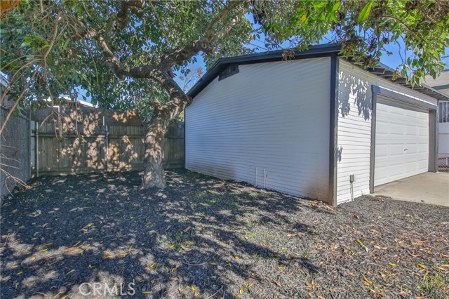 Los Angeles, California, 90044, United States, 2 Bedrooms Bedrooms, ,1 BathroomBathrooms,Residential,For Sale,2008191