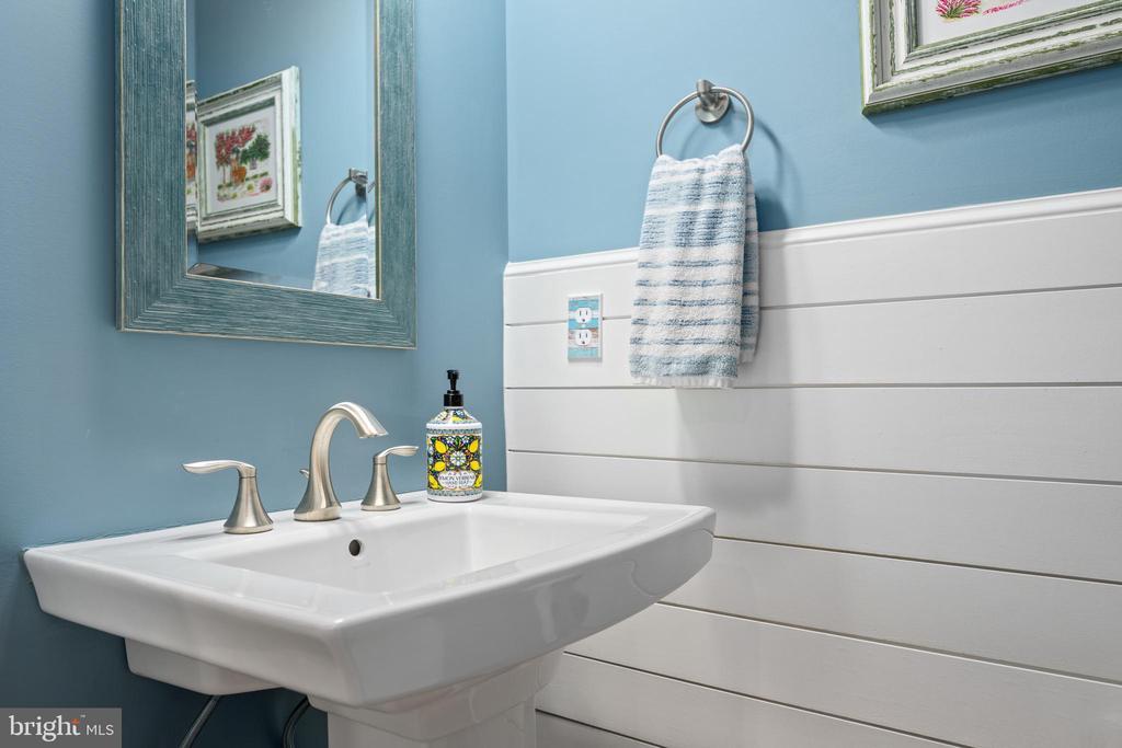 Lewes, Delaware, 19958, United States, 5 Bedrooms Bedrooms, ,5 BathroomsBathrooms,Residential,For Sale,1907595