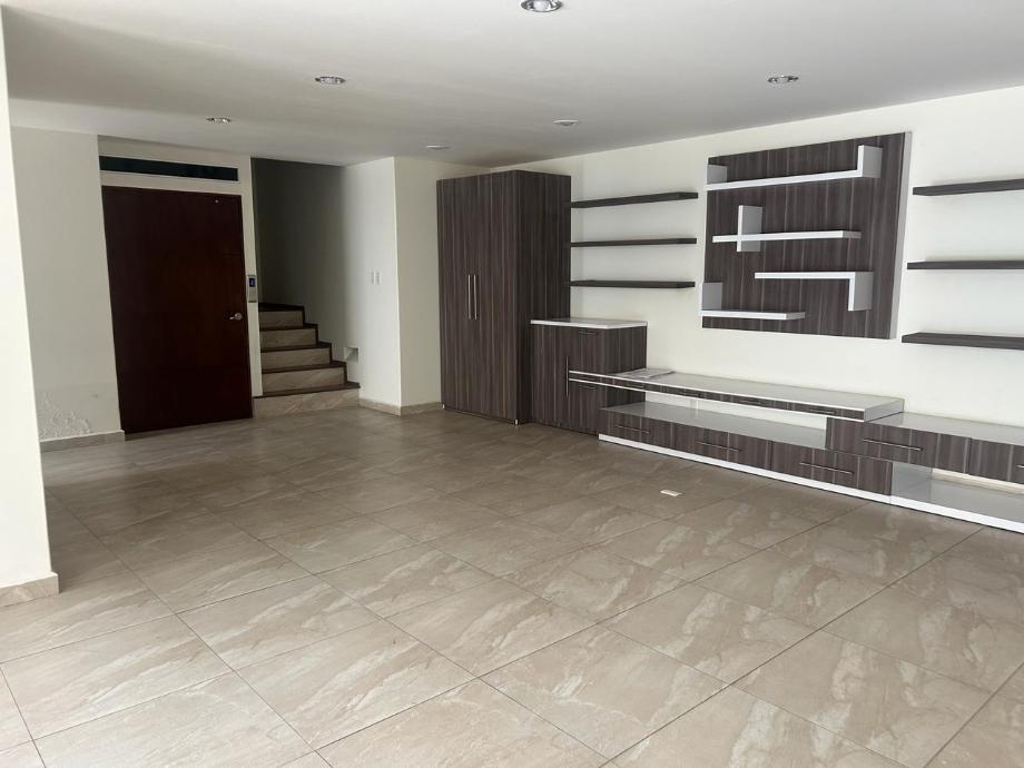 Naucalpan de Juárez, Estado de méxico, 53120, Mexico, 3 Bedrooms Bedrooms, ,4 BathroomsBathrooms,Residential,For Sale,1721182