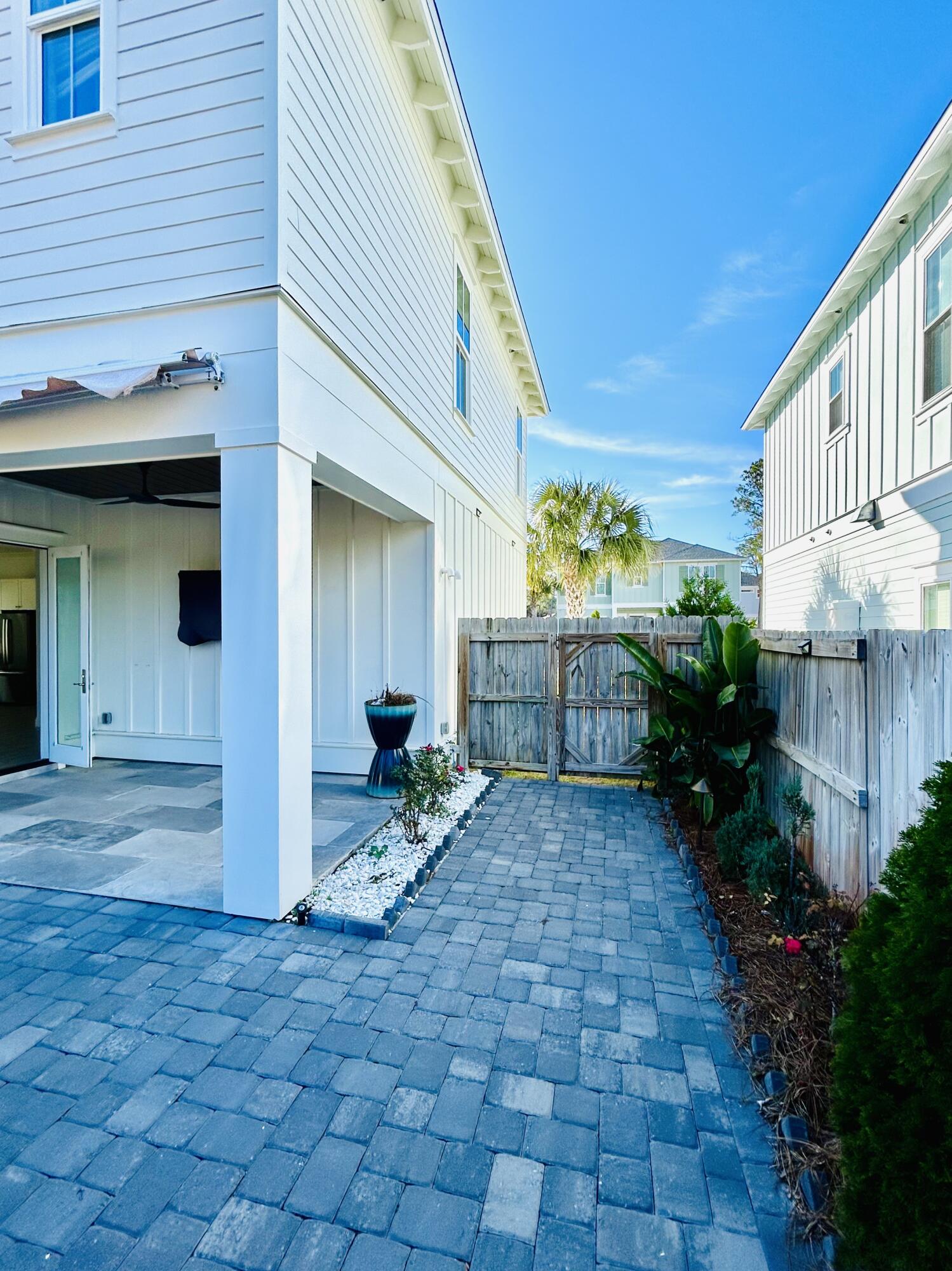 Santa Rosa Beach, Florida, 32459, United States, 4 Bedrooms Bedrooms, ,5 BathroomsBathrooms,Residential,For Sale,1849964