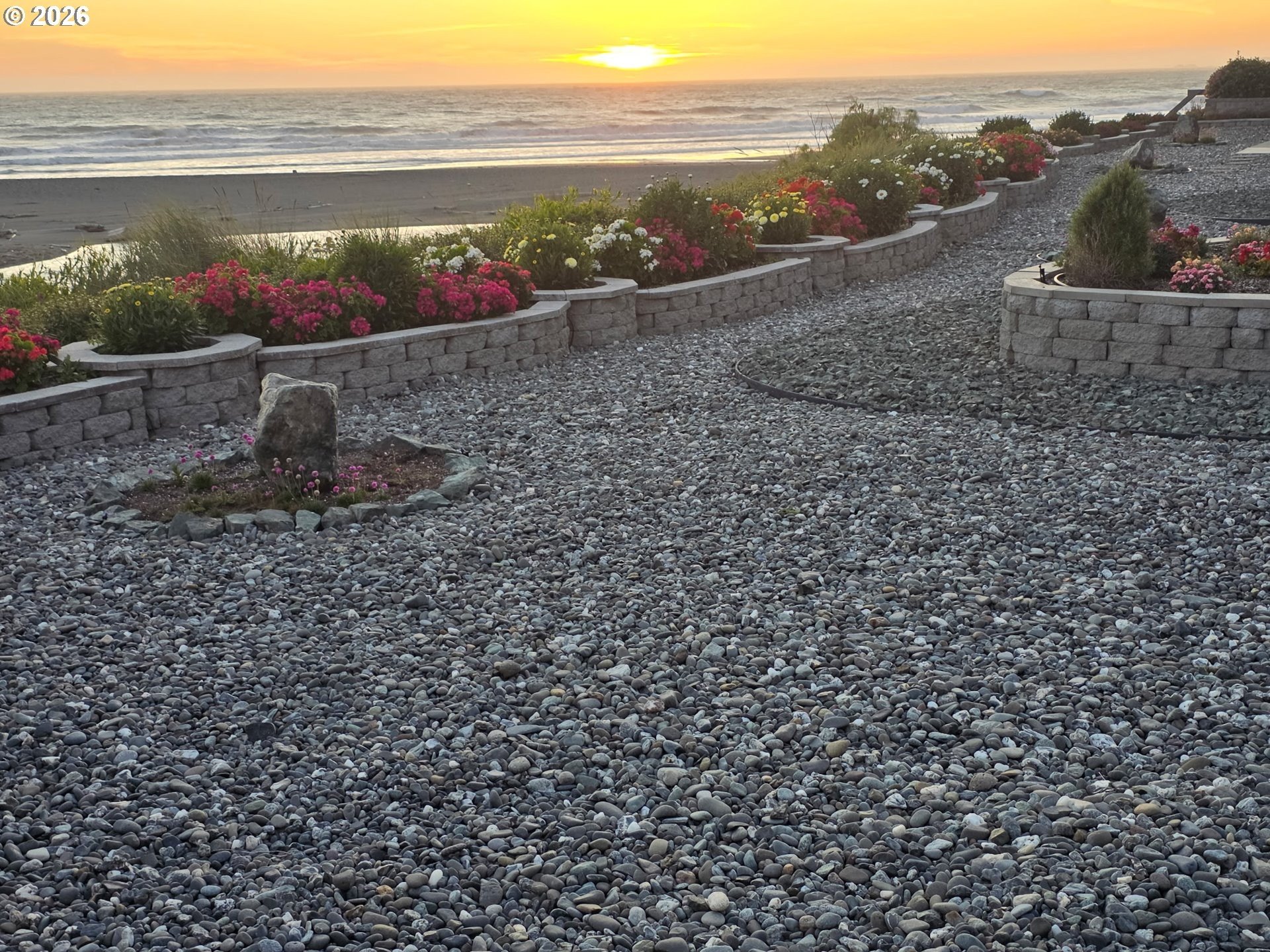 GoldBeach, Oregon, 97444, United States, 3 Bedrooms Bedrooms, ,3 BathroomsBathrooms,Residential,For Sale,2040523