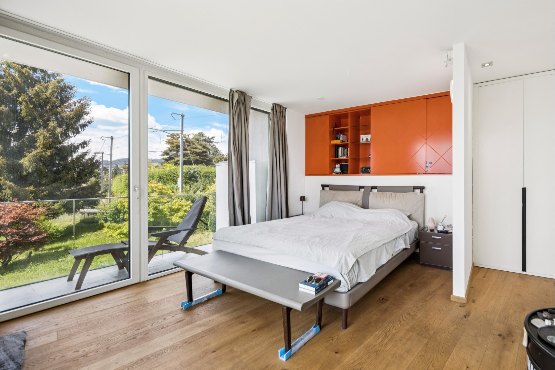 Panoramic view from this contemporary villa - 物件實景