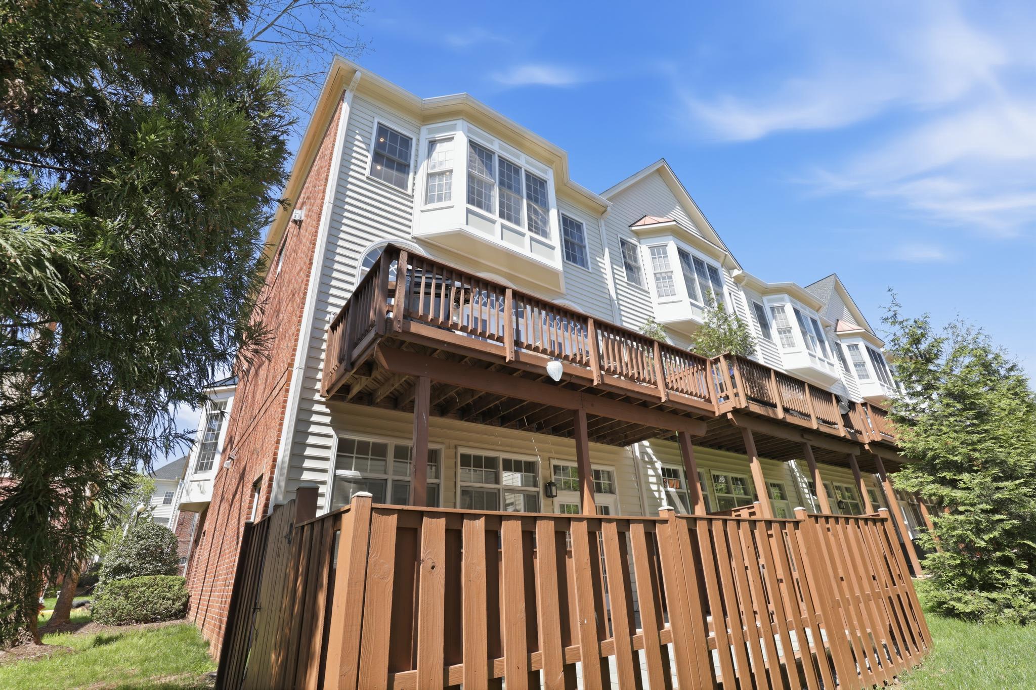  20378 Cottswold Terrace, Sterling, VA, 20165 - 物件實景