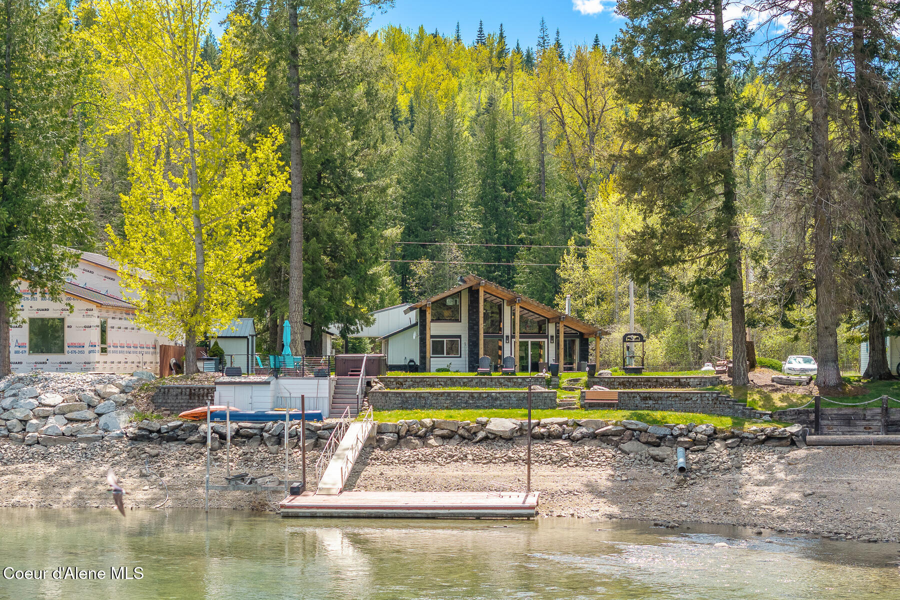Priest River, Idaho, 83856, United States, 2 Bedrooms Bedrooms, ,2 BathroomsBathrooms,Residential,For Sale,1798320