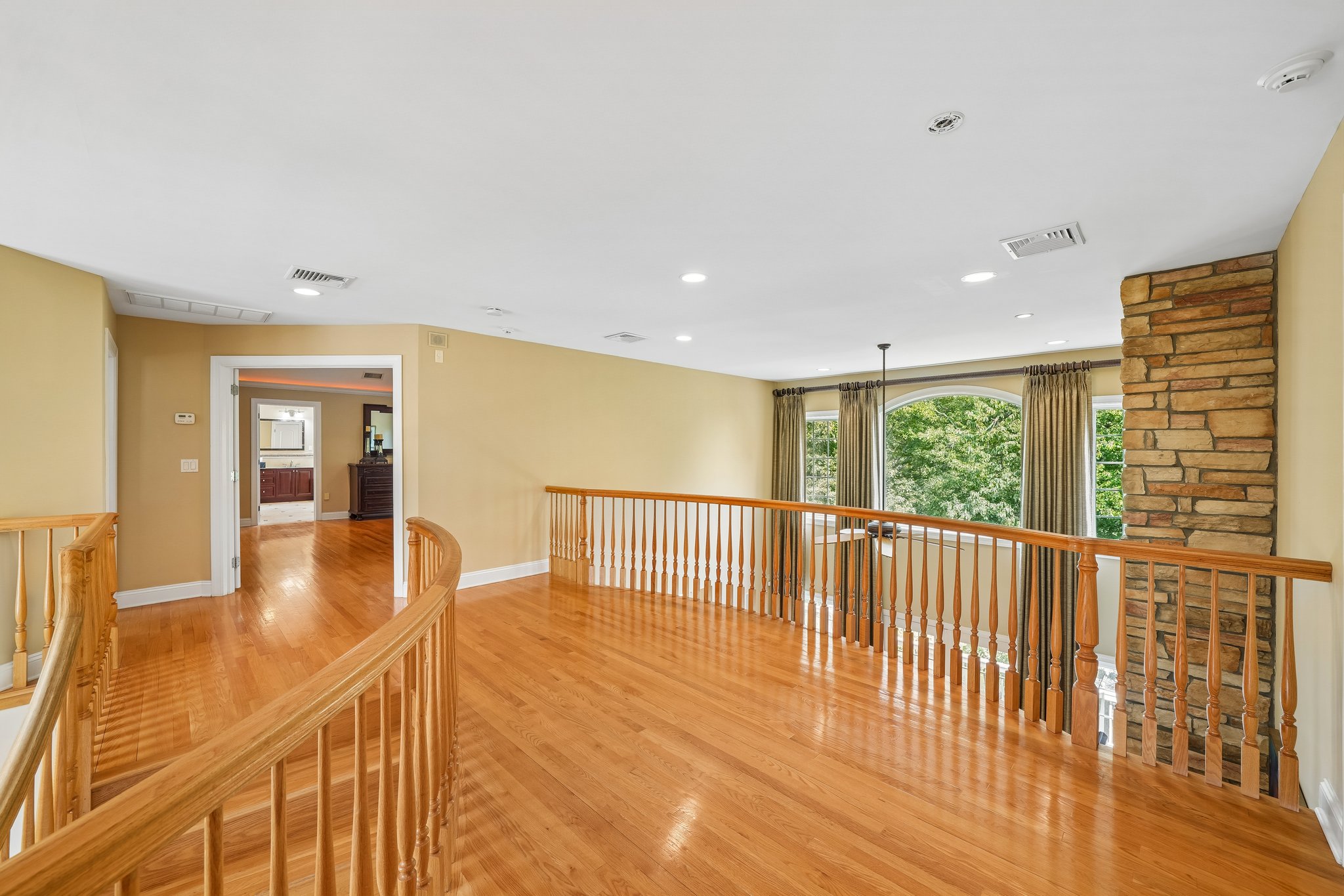  4 Centennial Court, Totowa, NJ 07512 - 物件實景