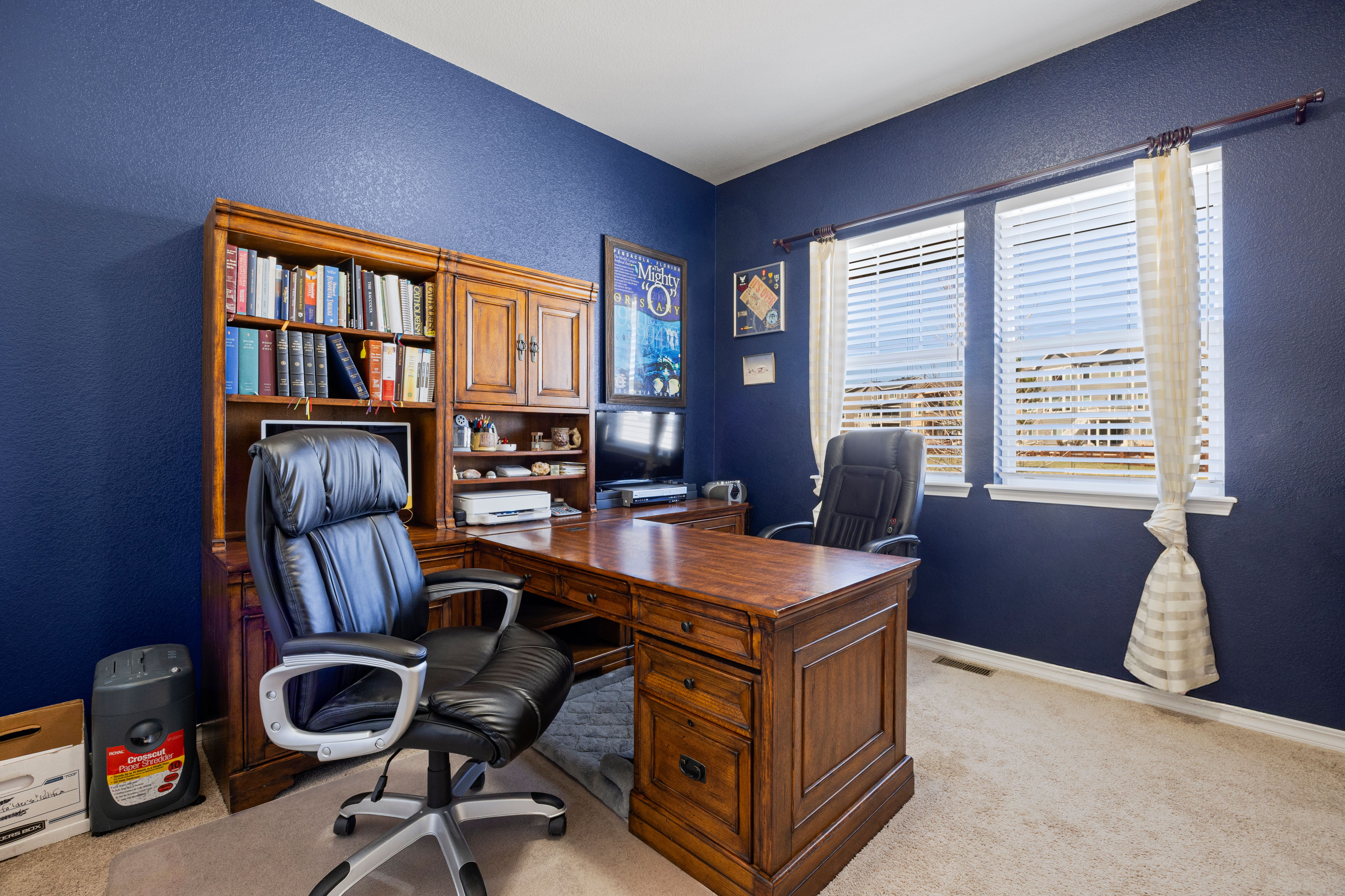  Open, Spacious, Upgraded, Walkout Rancher is Meticulous and with Views - 物件實景