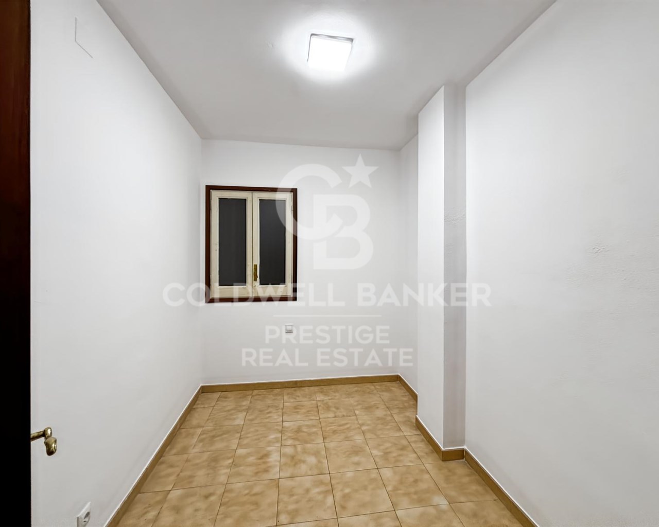 Barcelona, Barcelona, Eixample Barcelona, Barcelon, Barcelona, Catalonia, ES, 4 Bedrooms Bedrooms, ,2 BathroomsBathrooms,Residential,For Sale,Barcelona, Barcelona, Eixample Barcelona, Barcelon,1676734