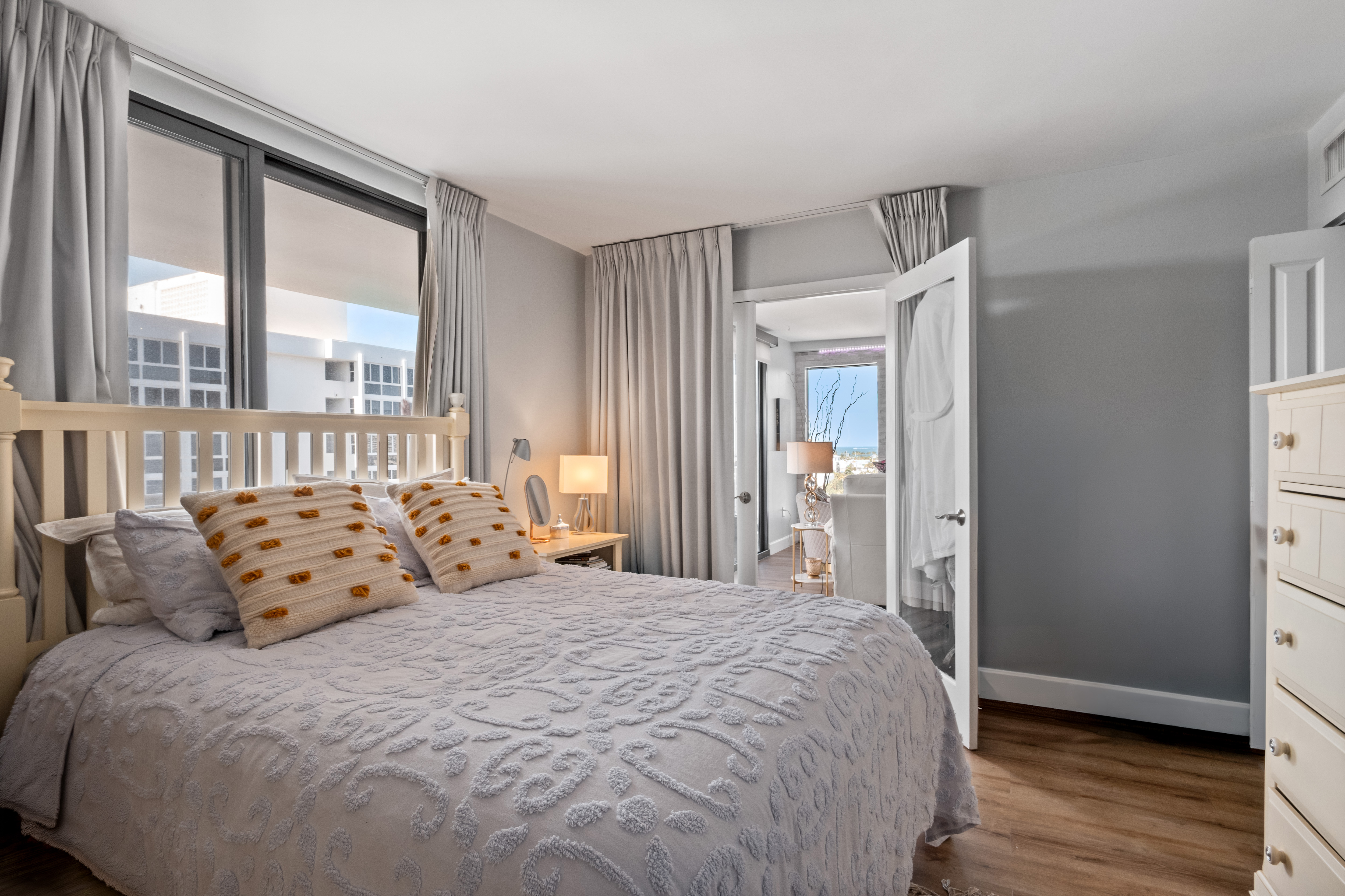  3100 NE 48th Street, Fort Lauderdale, FL, 33308 - 物件實景