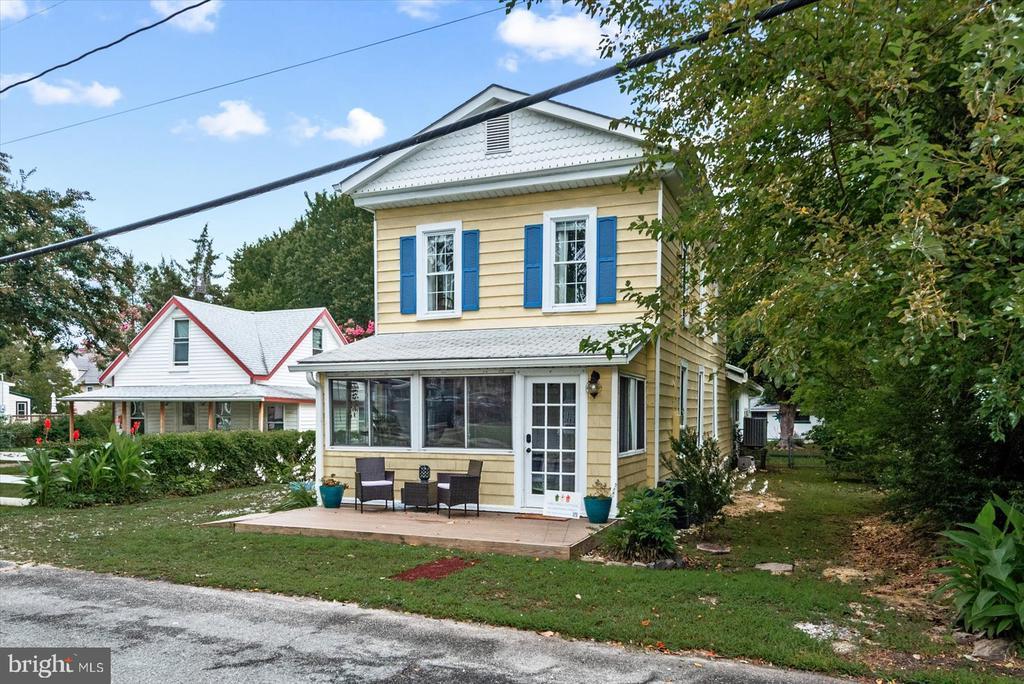 Colonial Beach, Virginia, 22443, United States, 4 Bedrooms Bedrooms, ,2 BathroomsBathrooms,Residential,For Sale,1926238