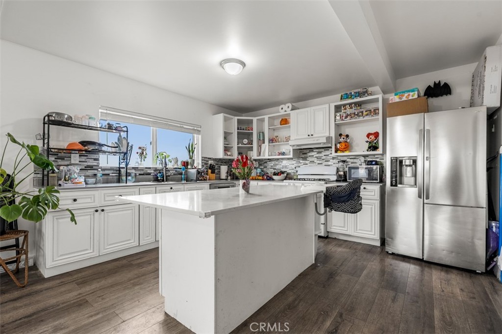 Los Angeles, California, 90063, United States, ,Residential,For Sale,1723335