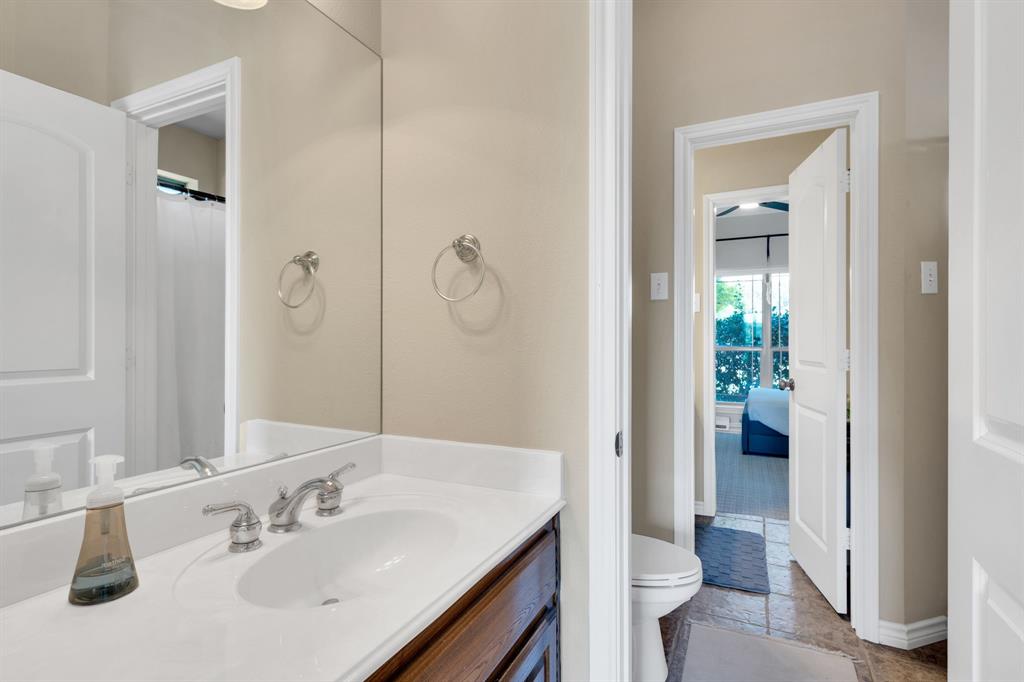 Midlothian, Texas, 76065, United States, 4 Bedrooms Bedrooms, ,4 BathroomsBathrooms,Residential,For Sale,1975305